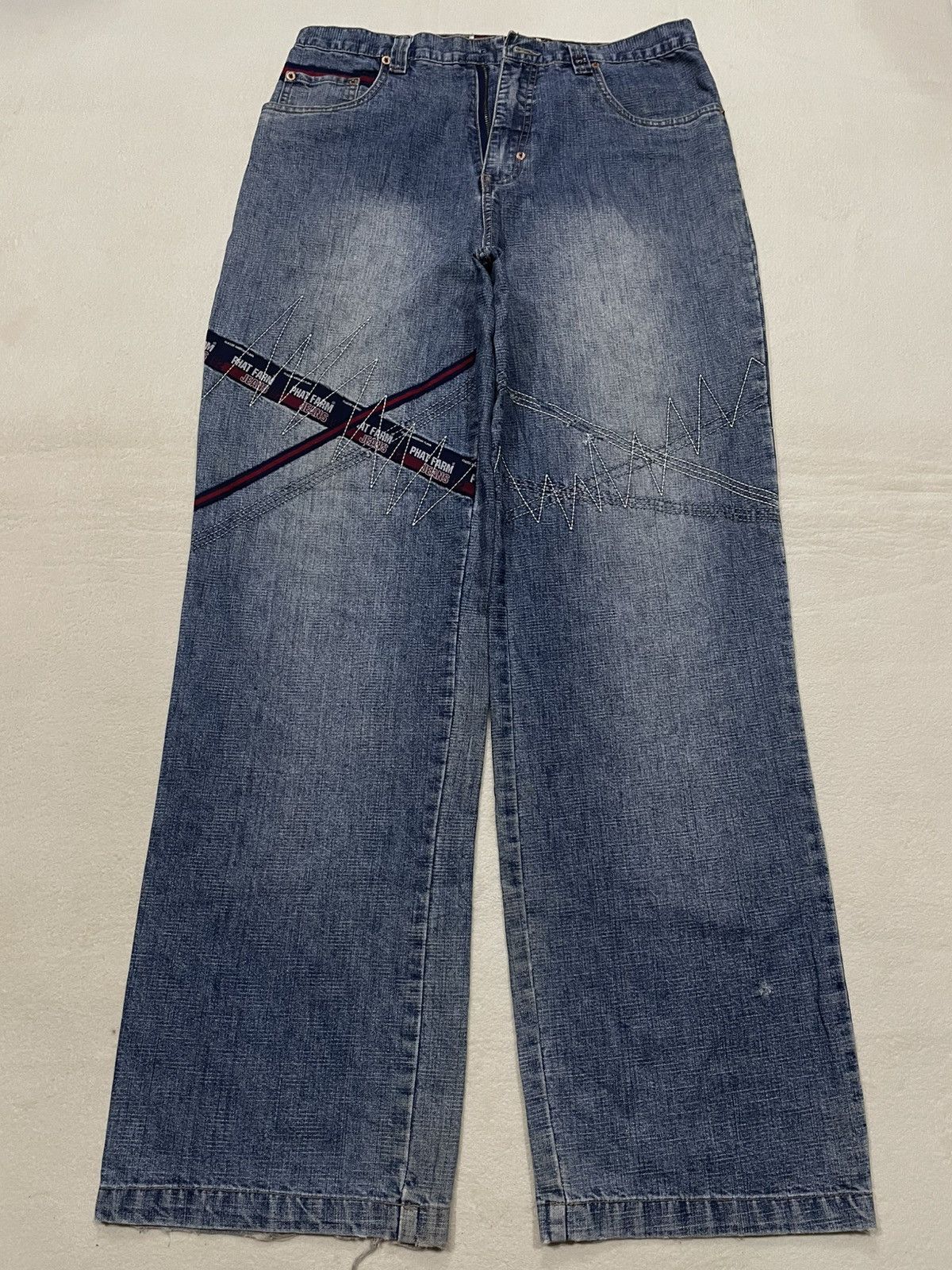 Phat Farm Vintage Phat Farm Distress Faded Denim Jeans Size US 34 / EU 50 - 2 Thumbnail