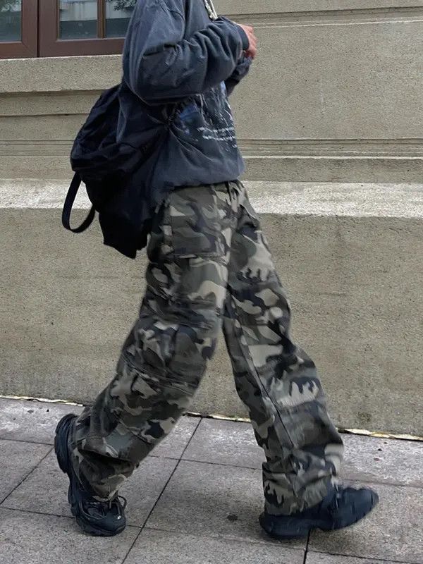 Other Katagiri x Marie Stylish Camo Cargo Pants Size US 33 - 4 Thumbnail