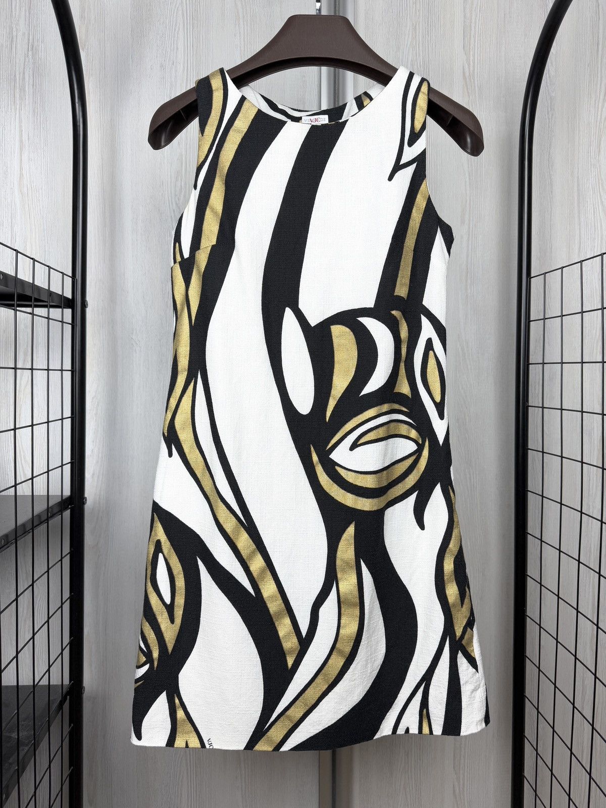 Versace Jeans Couture Versace Jeans Couture white abstract print knee length dres Size S / US 4 / IT 40 - 2 Thumbnail