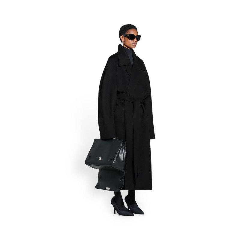Balenciaga o1bcso1str0326 Raglan Coat in Black Size XXS / US 00 / IT 34 - 2 Thumbnail