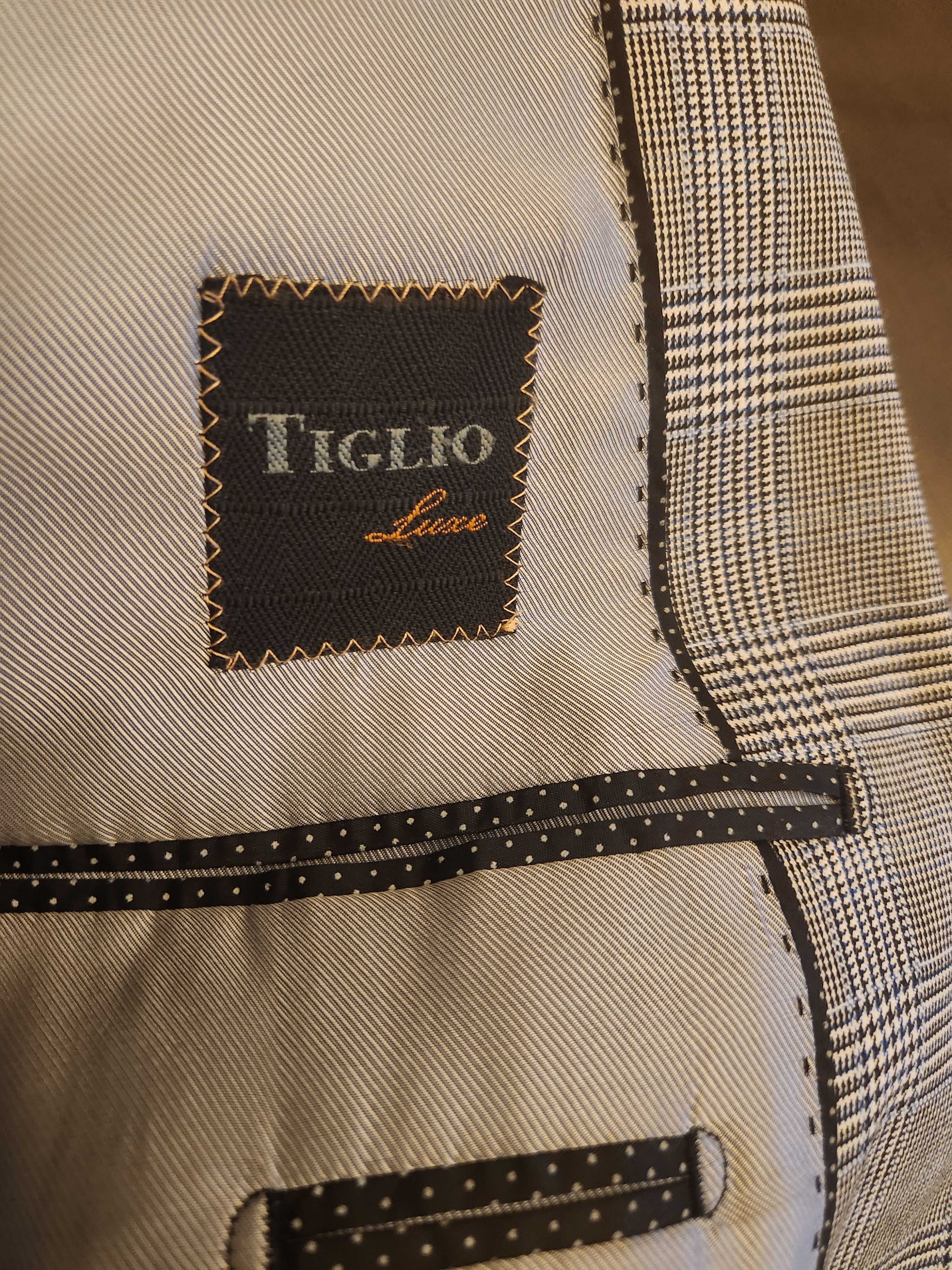 Other NWOT Tiglio Luxe Gray & Black Glen Plaid 100% Wool Blazer Size 42R - 6 Thumbnail