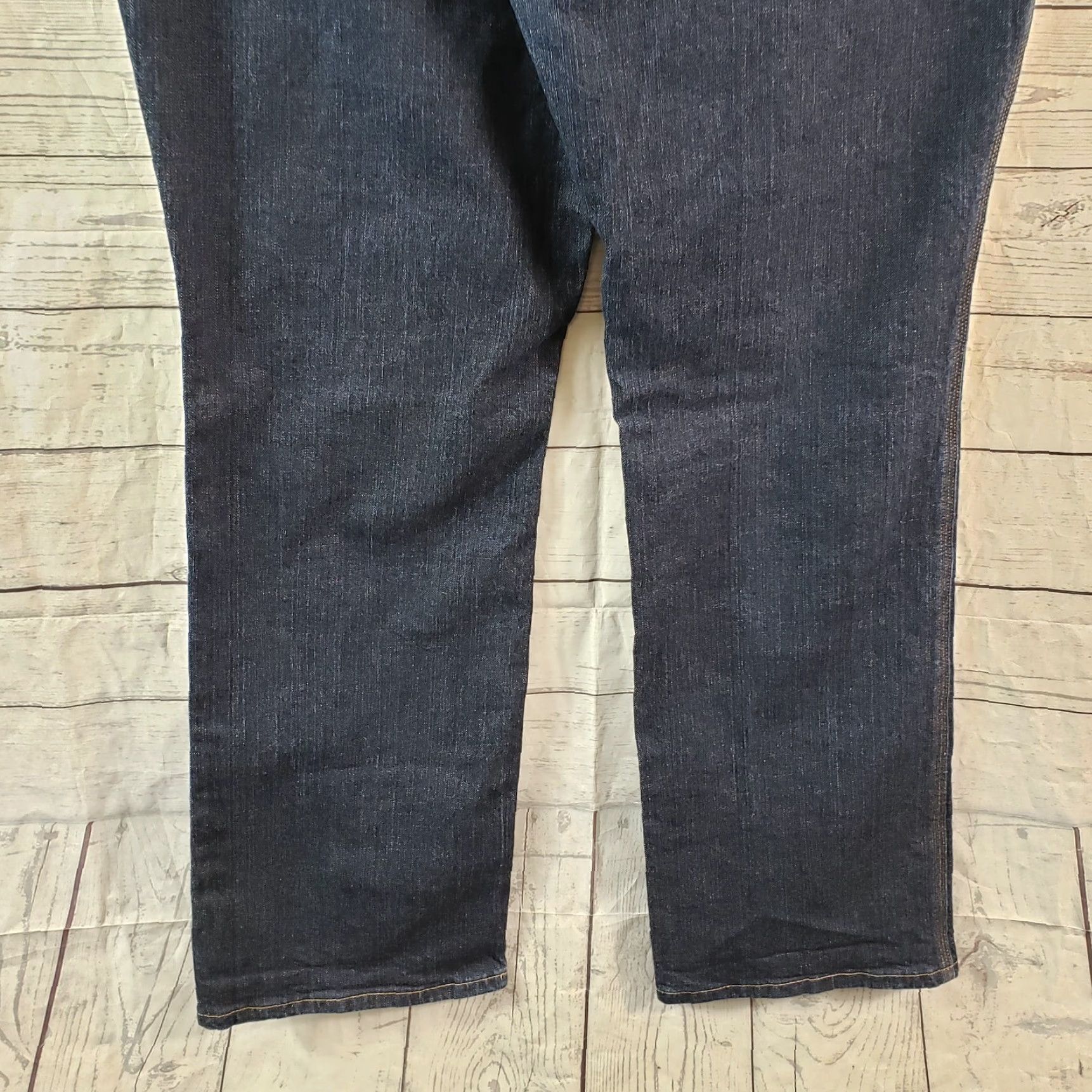 Vintage Duluth DuluthFlex Womens Jeans Relaxed Straight High Rise 16 Blue Denim Cotton Blend Zip Inseam 31.5 Inseam 31.5" Rise 11" Jeans Size 38" / US 16 / IT 52 - 5 Thumbnail