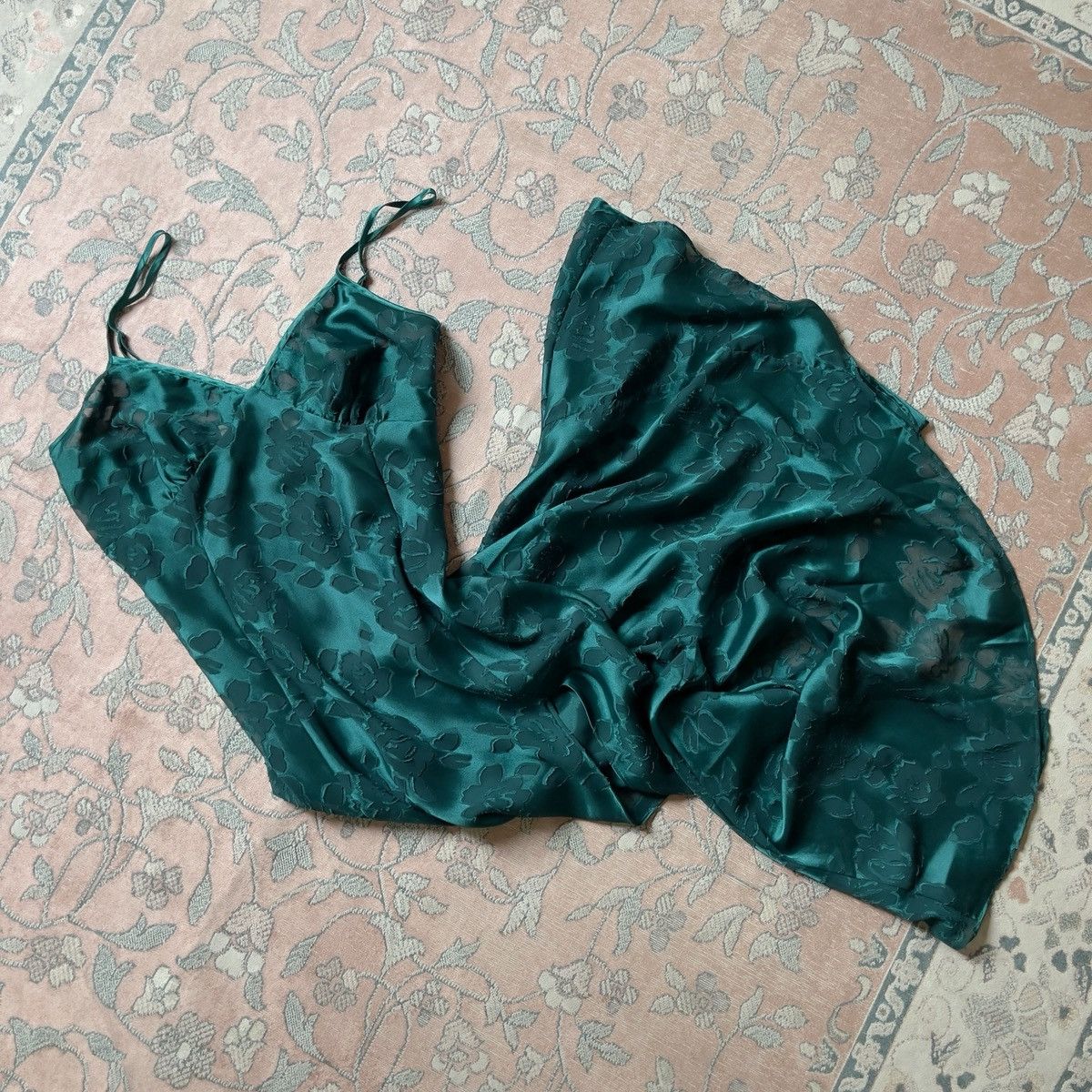 Victoria's Secret Victoria’s Secret 1990s Green Floral Burnout Slip Dress (L) Size L / US 10 / IT 46 - 8 Thumbnail