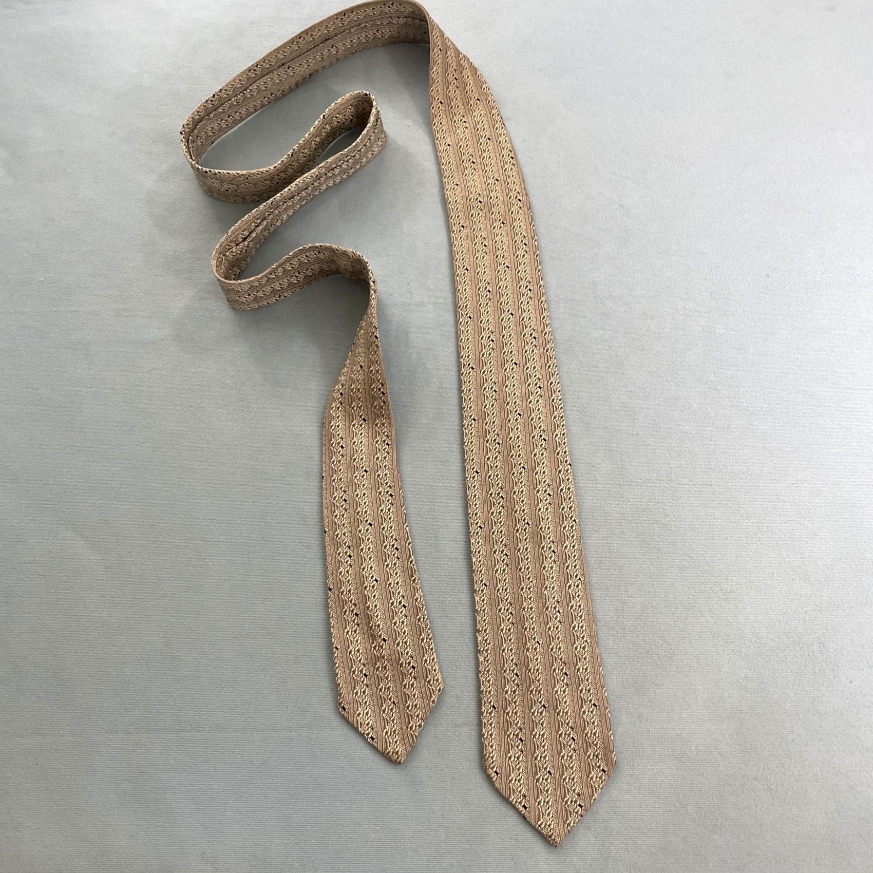 Vintage VINTAGE Neck Tie Woven Crochet Cream Tan 2.5x55 MCM Rockabilly Textured Cravat One Size Men Tie Size ONE SIZE - 6 Thumbnail