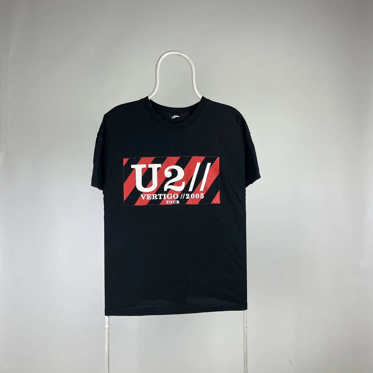 Band Tees U2 vertigo tour tee 2005 T-shirt size Large Size US L / EU 52-54 / 3 - 1 Thumbnail