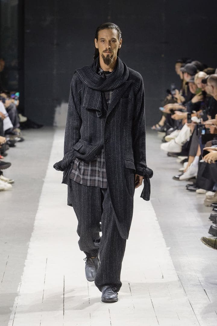 Yohji Yamamoto Pour Homme SS24 Coat Jacket Size US S / EU 44-46 / 1 - 1 Thumbnail