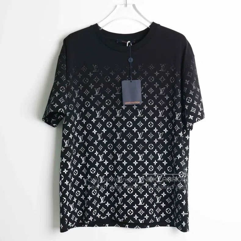 Louis Vuitton Louis Vuitton Gradual change Black short sleeve Size US M / EU 48-50 / 2 - 1 Thumbnail