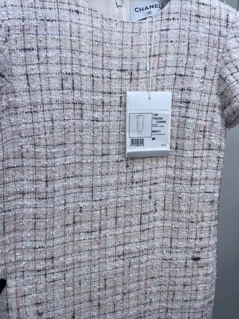 Chanel Chanel Tweed knitted dress 2504-Nextarrow Size XS / US 0-2 / IT 36-38 - 5 Thumbnail