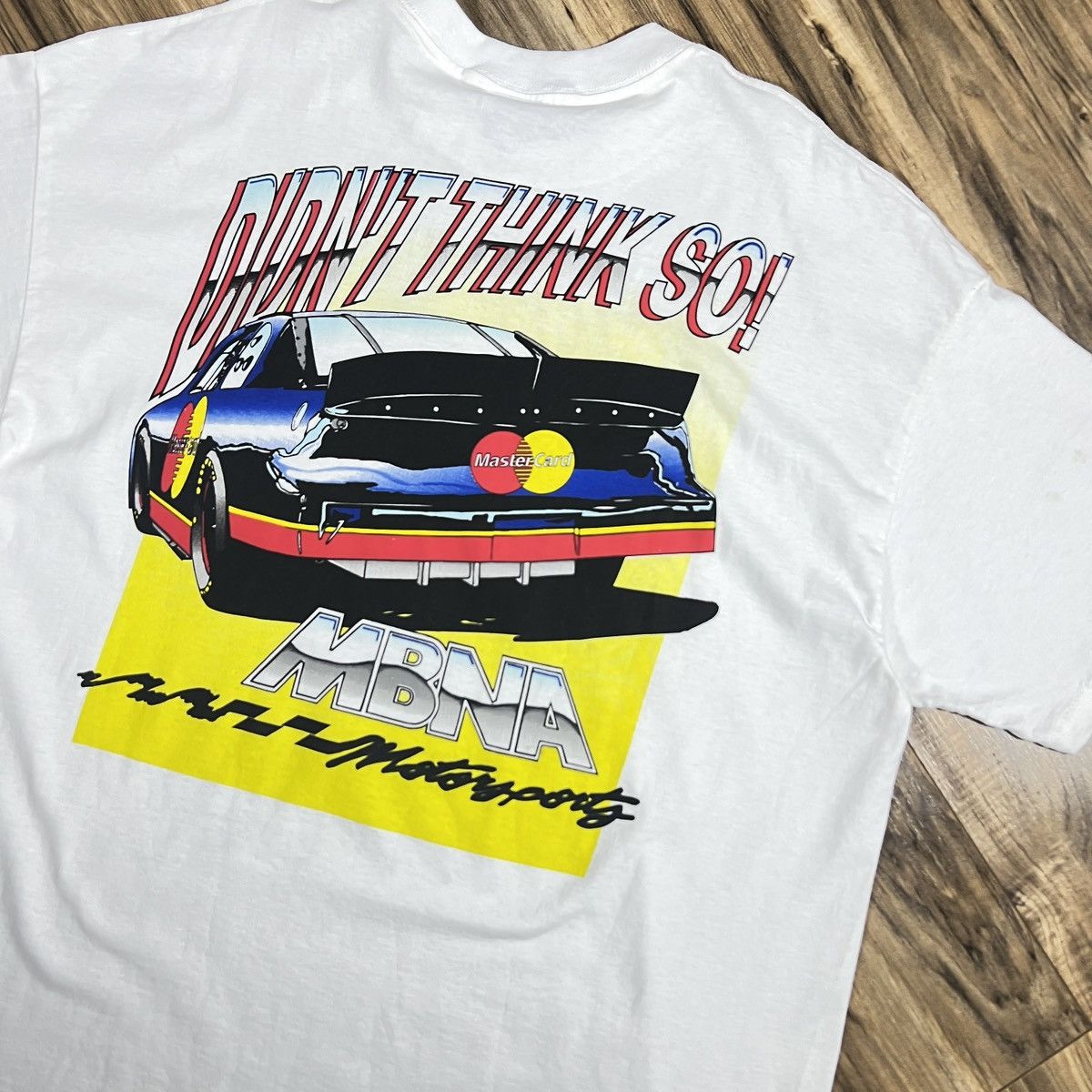 Vintage Vintage 1996 MBNA MASTER CARD RACING TEE Size US XL / EU 56 / 4 - 4 Thumbnail