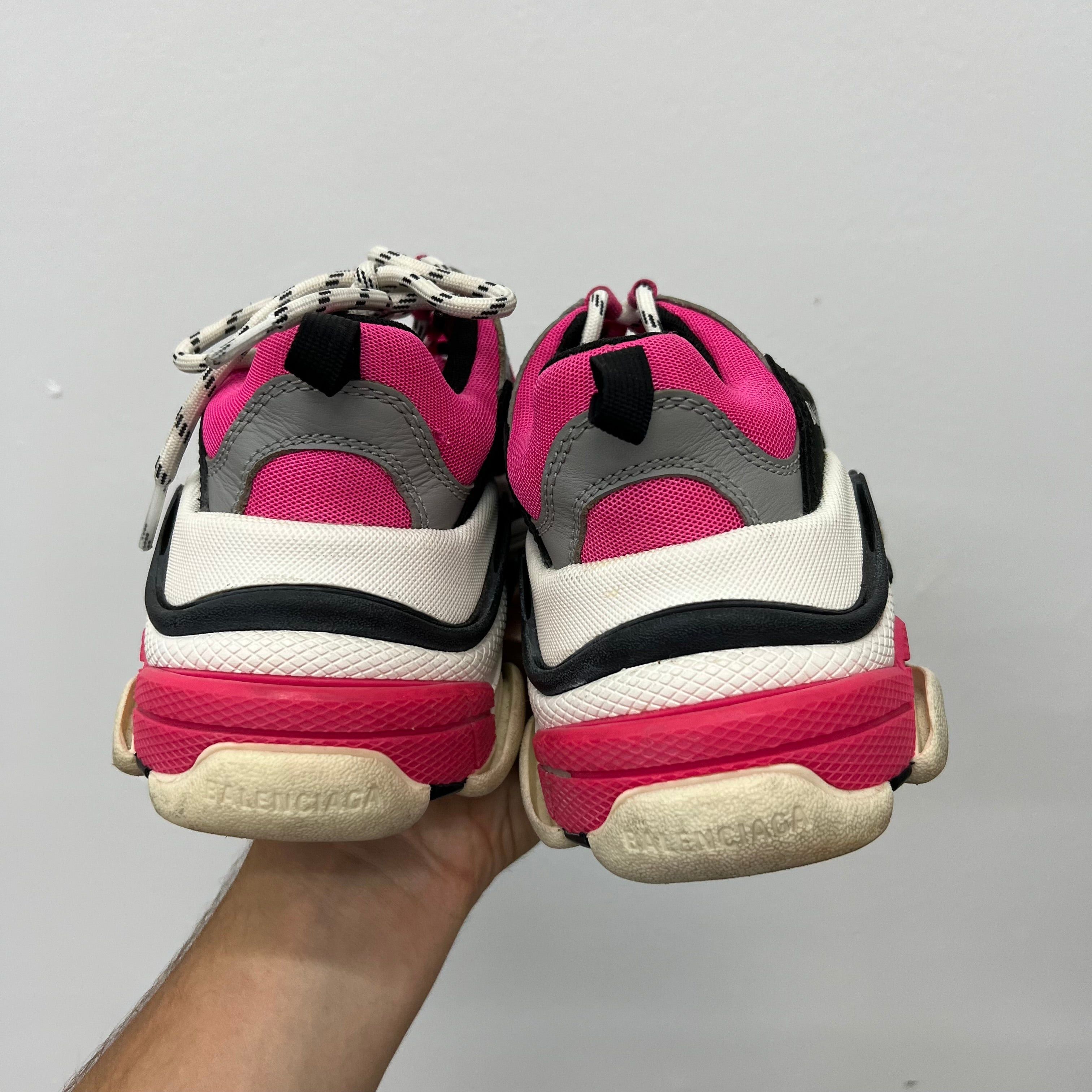 Balenciaga Balenciaga Triple S Pink Low Sneakers - Size 37 Size US 7 / IT 37 - 4 Thumbnail