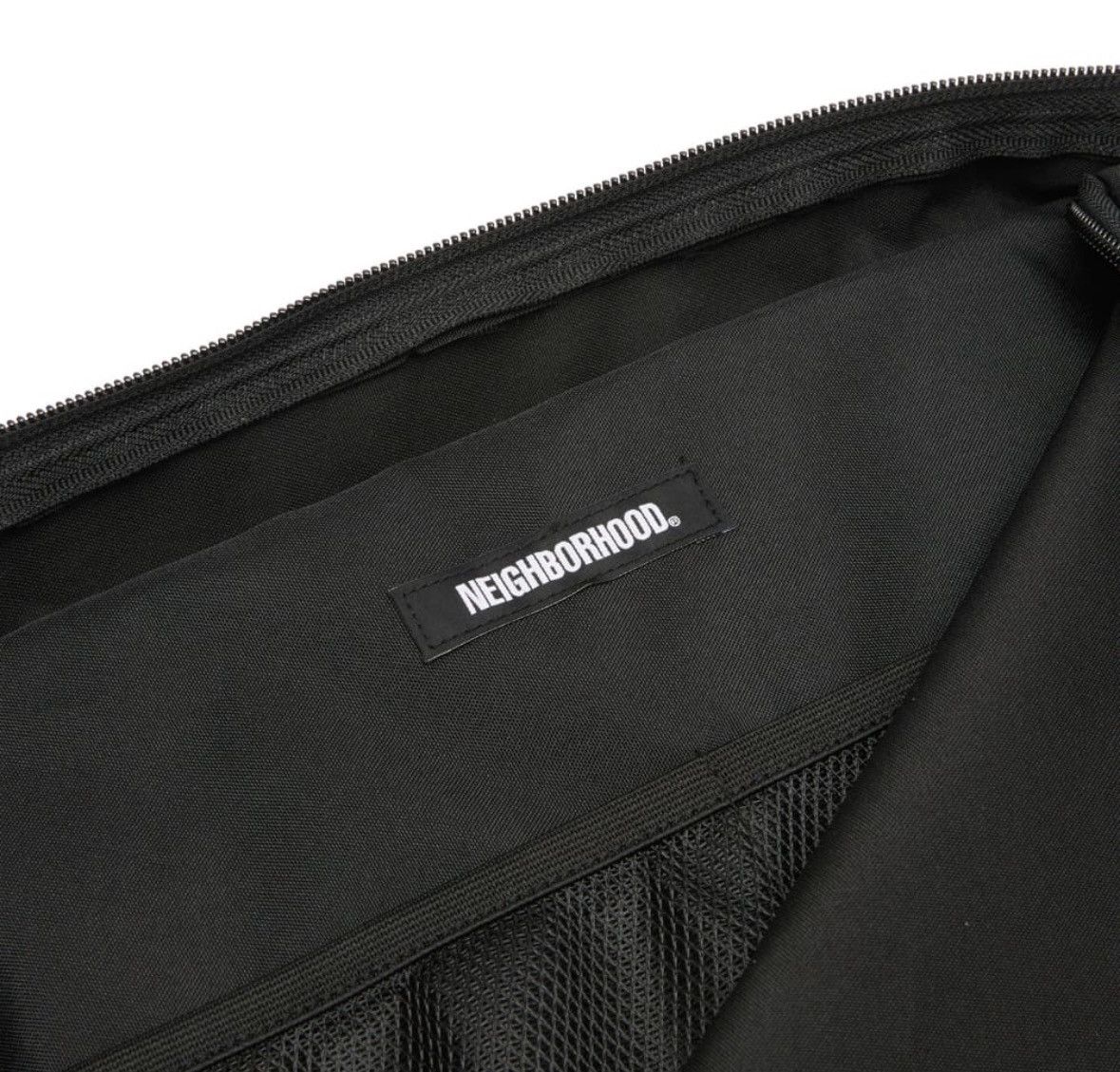 Neighborhood Neighborhood Travel Pouch Size ONE SIZE - 3 Thumbnail