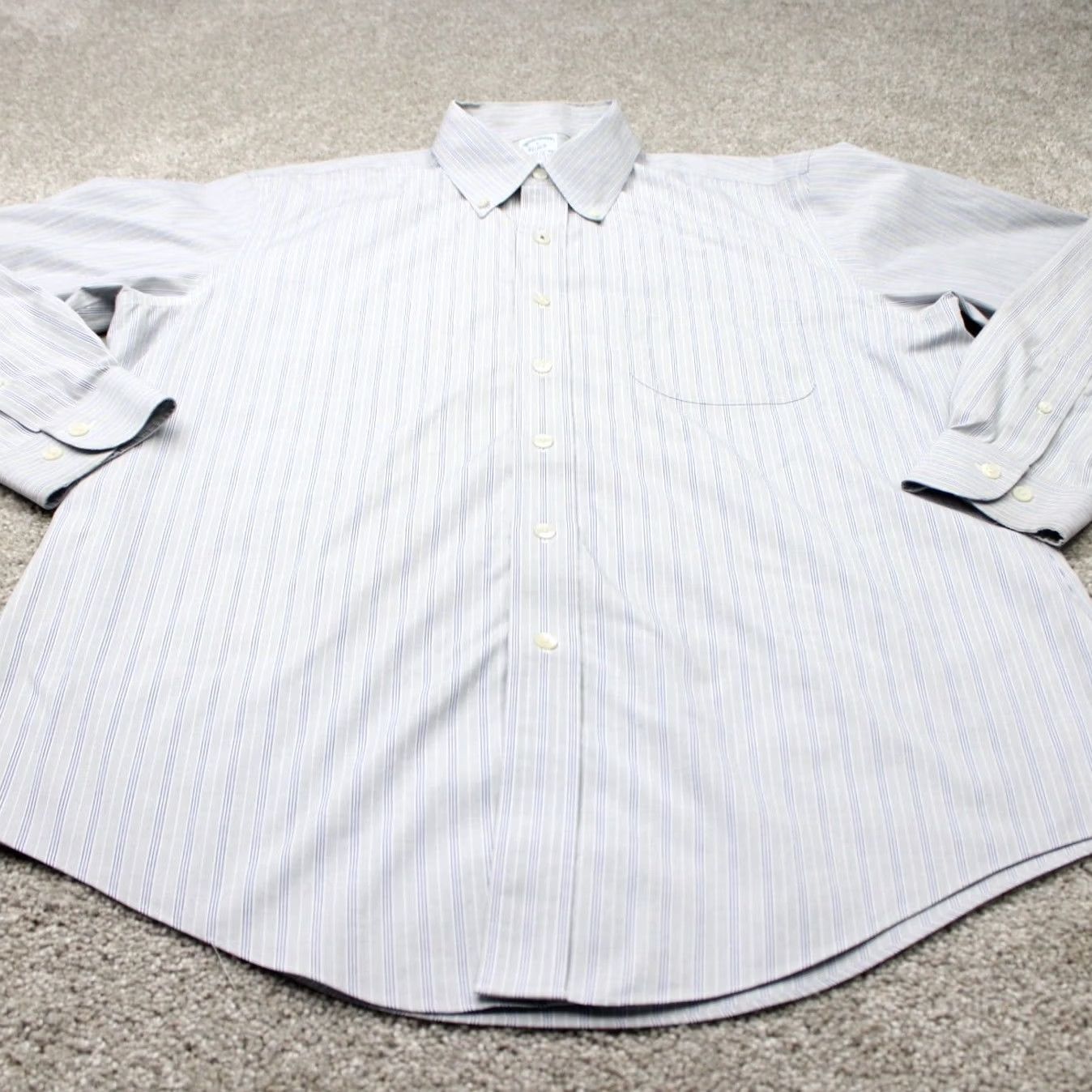 Brooks Brothers Brooks Brothers Shirt Mens Large Gray Slim Fit Non-Iron Stretch Long Sleeve Button-Up Size US L / EU 52-54 / 3 - 3 Thumbnail