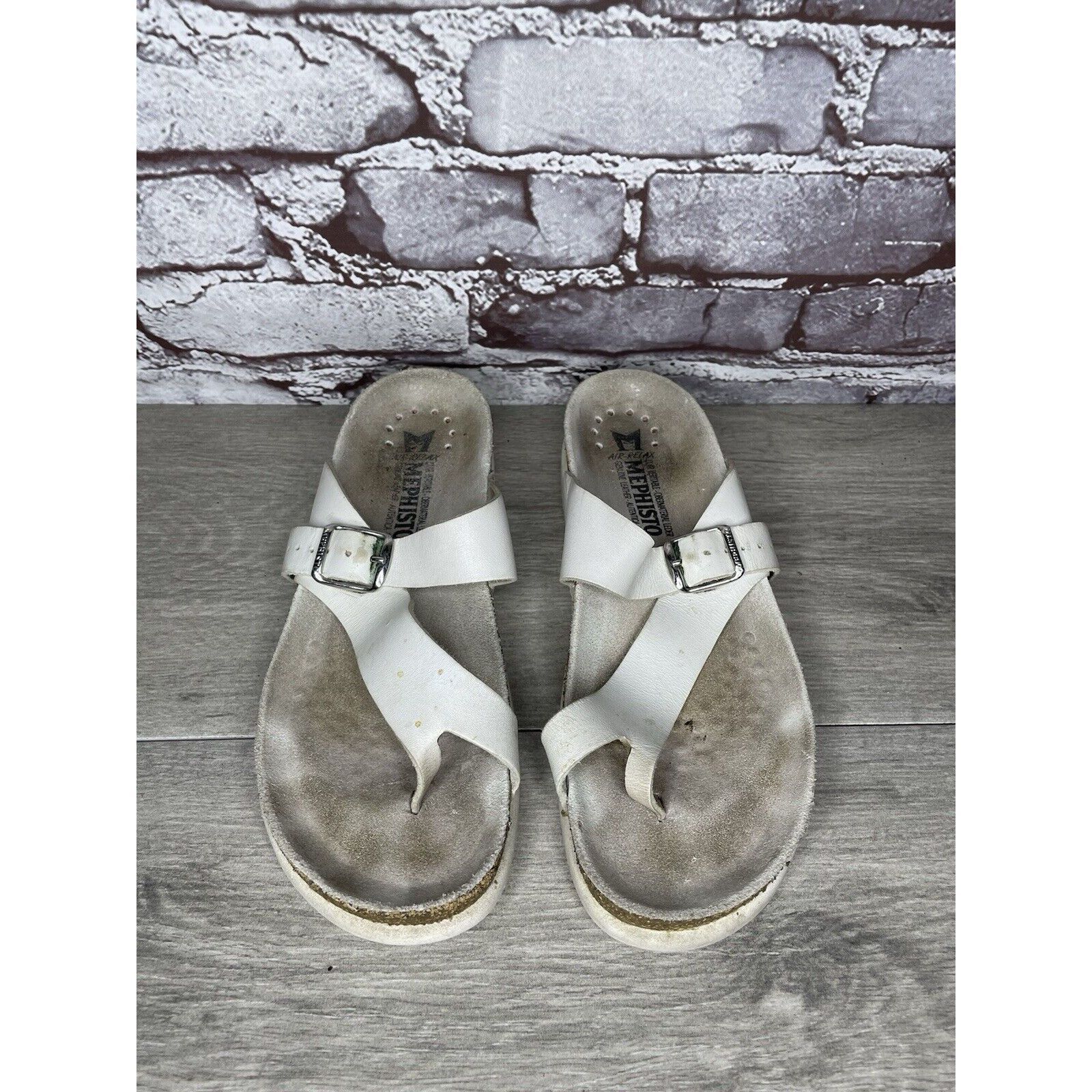 Mephisto Mephisto Helen White Leather Casual Toe Post Strap Sandals W Size US 8.5 / IT 38.5 - 15 Thumbnail