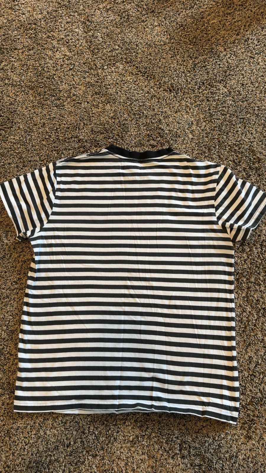 rue21 Broken Hearts stripped tee Size US L / EU 52-54 / 3 - 2 Thumbnail