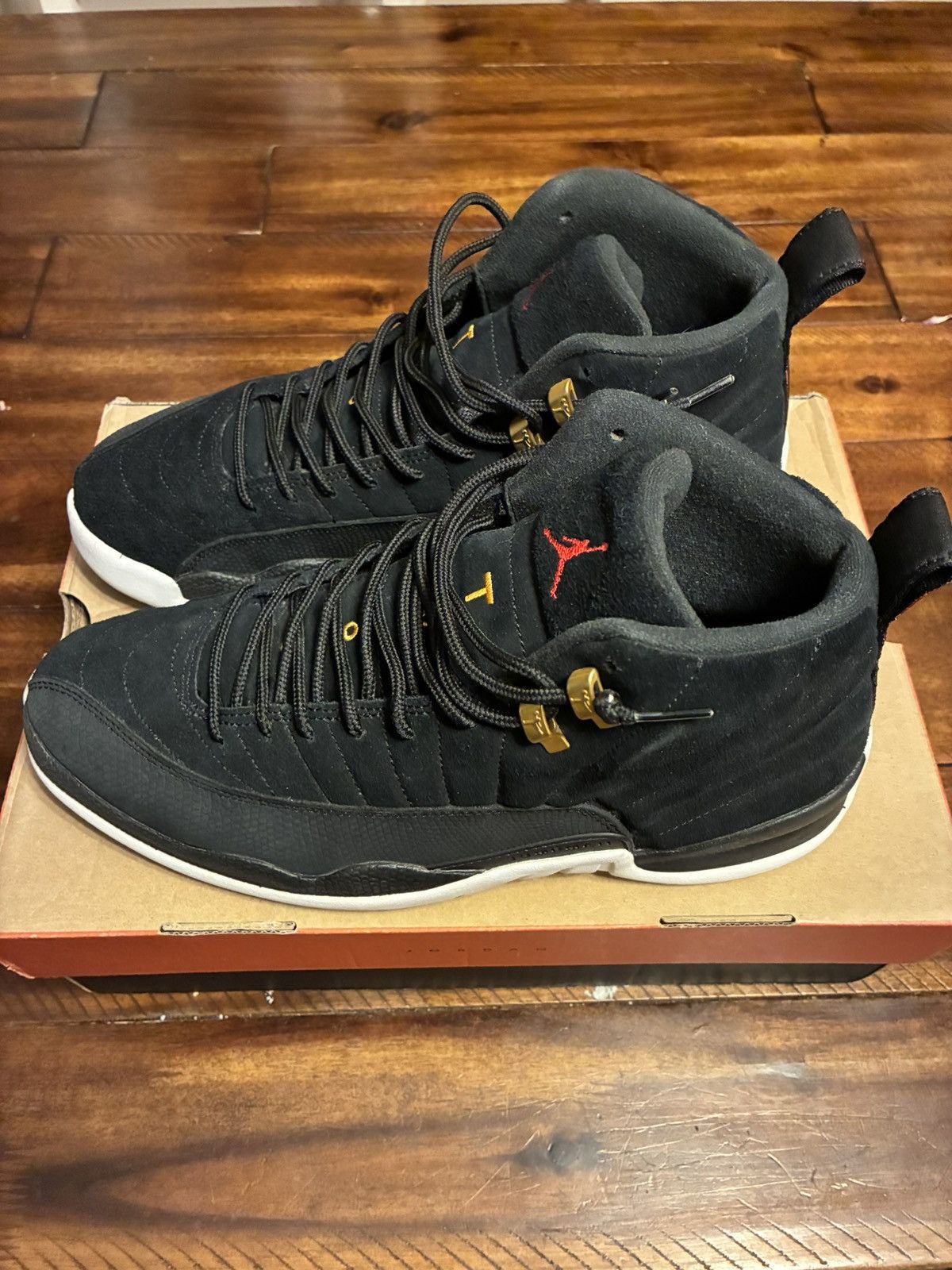 Jordan Brand Jordan 12 Reverse Taxi Size US 12 / EU 45 - 2 Thumbnail
