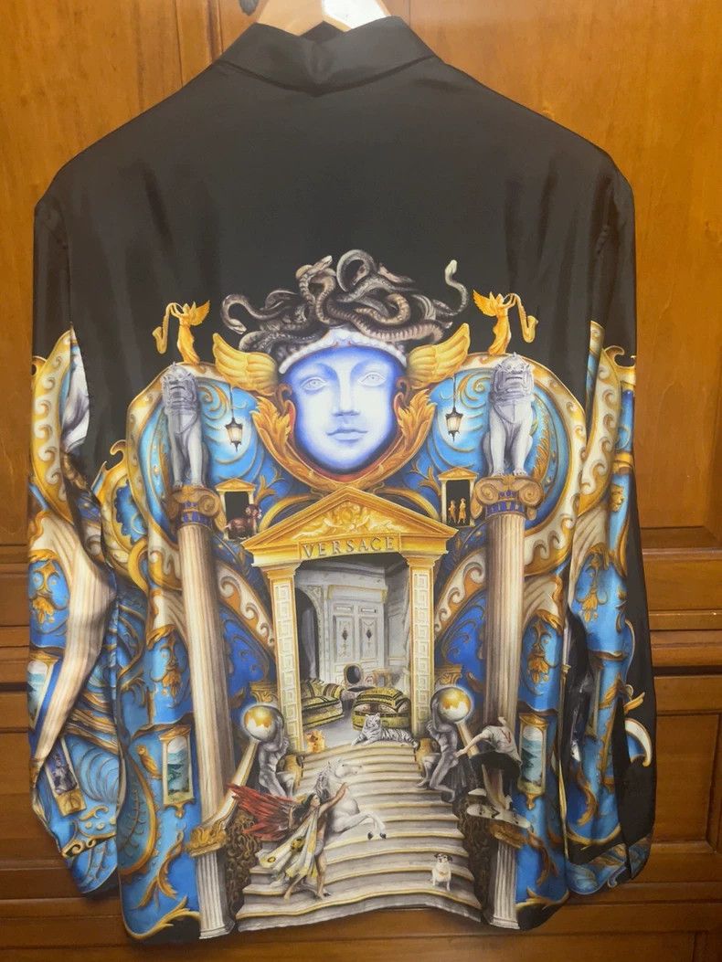Versace Versace Mulberry silk shirt Size US M / EU 48-50 / 2 - 2 Thumbnail