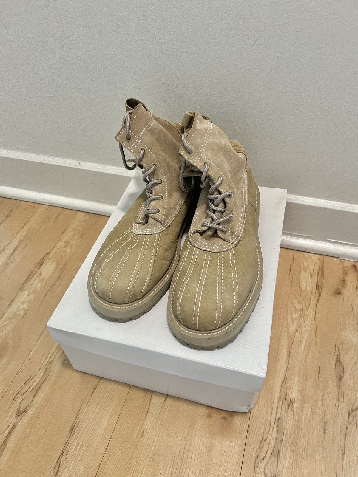 Undercover Undercover Cowhide Suede Duck Boots Beige Size M Size US 9 / EU 42 - 1 Thumbnail
