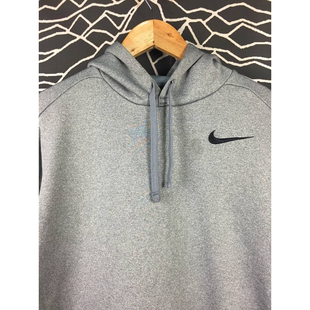 Nike Nike Swoosh Small Logo Therma-Fit Pullover Hoodie Size US L / EU 52-54 / 3 - 4 Thumbnail