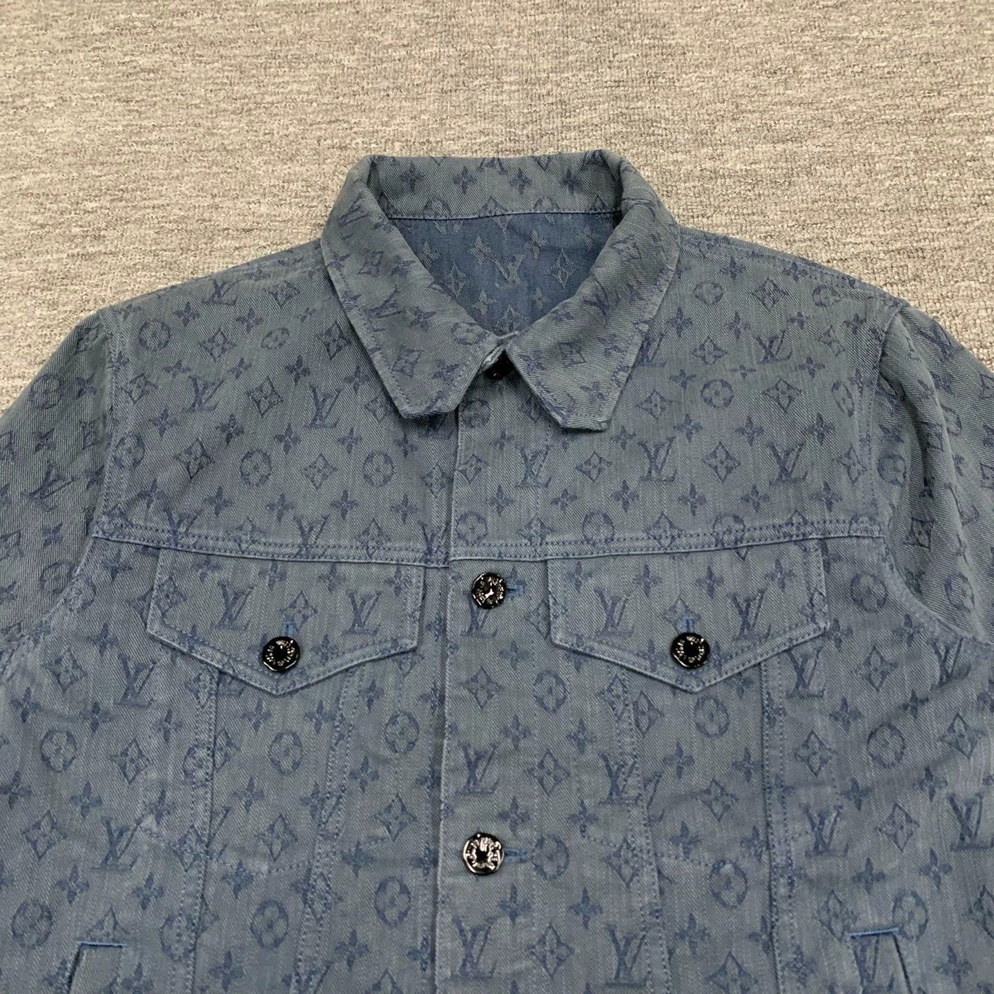 Louis Vuitton Louis Vuitton Blue Monogram Denim Jacket Size XL / US 12-14 / IT 48-50 - 4 Thumbnail