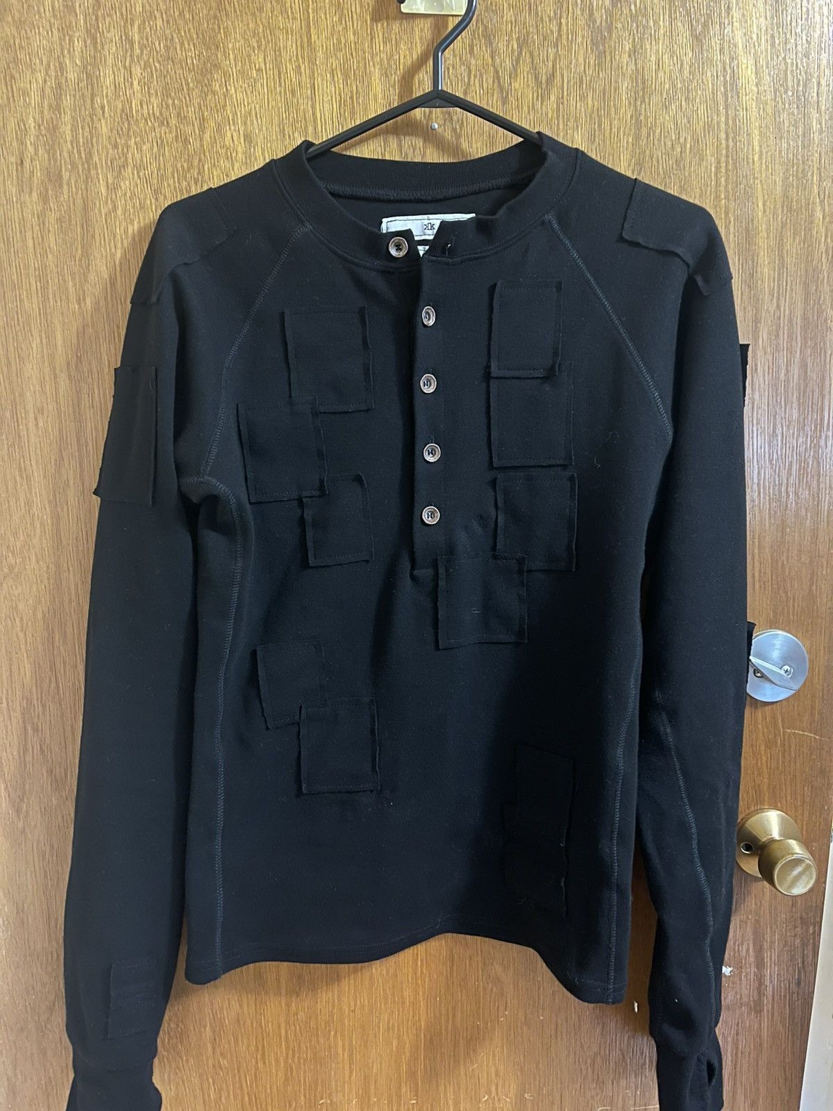 K-Two Studios Ktwo studios patch henley black Size US S / EU 44-46 / 1 - 1 Thumbnail