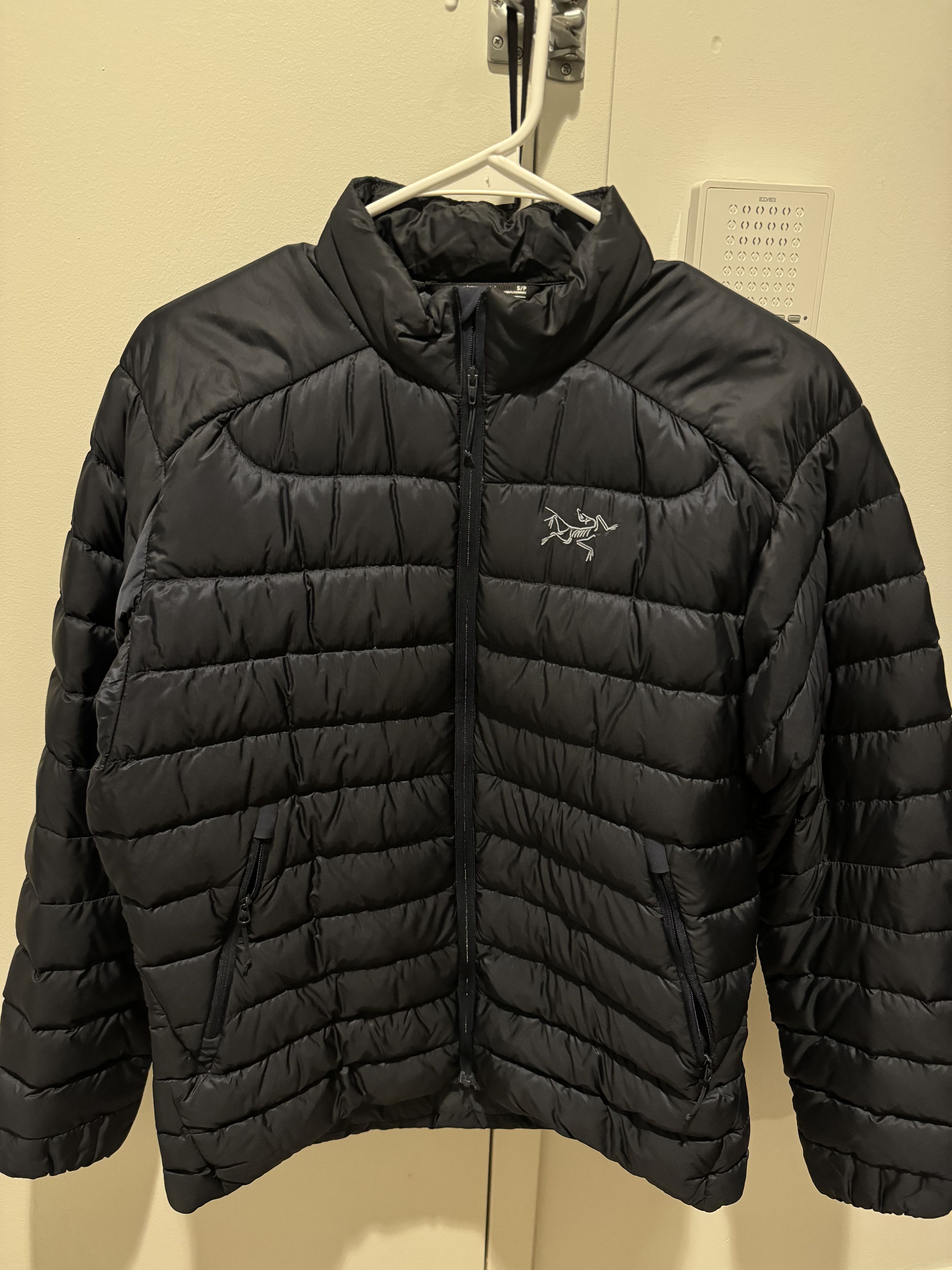 image of Arcteryx Cerium Lt in Navy, Men's (Size Small)