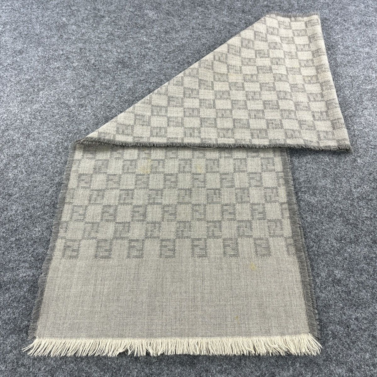 Fendi × Vintage Fendi Scarf / Muffler / Neckwear T1441 Size ONE SIZE - 2 Thumbnail