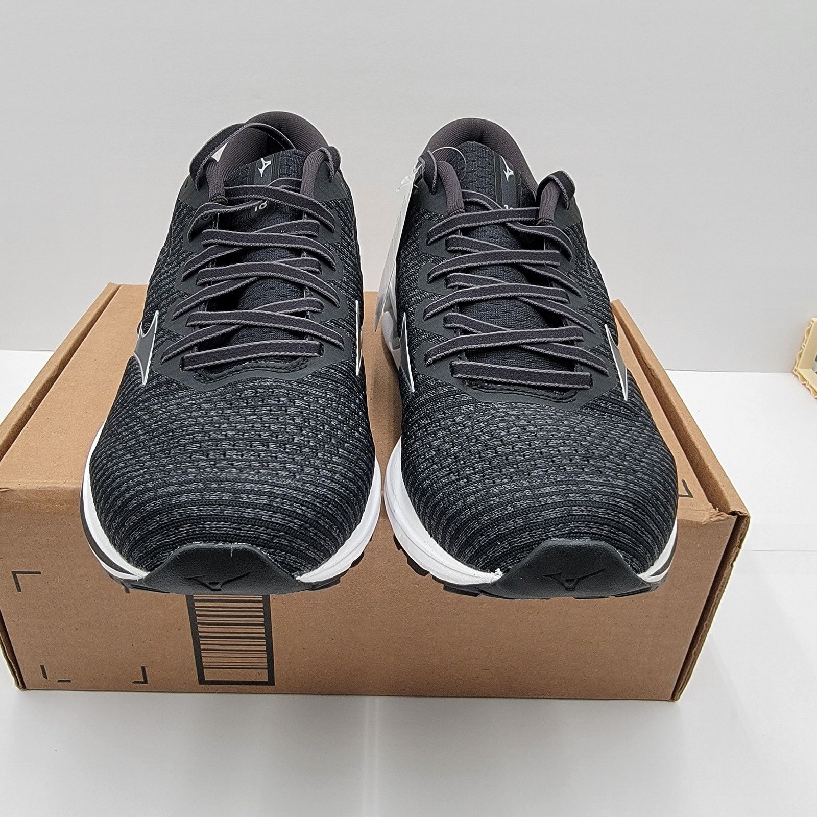 Mizuno Mizuno Wave Inspire 18 Waveknit 'Anthracite' Mens Sz 11.5 Size US 11.5 / EU 44-45 - 4 Thumbnail