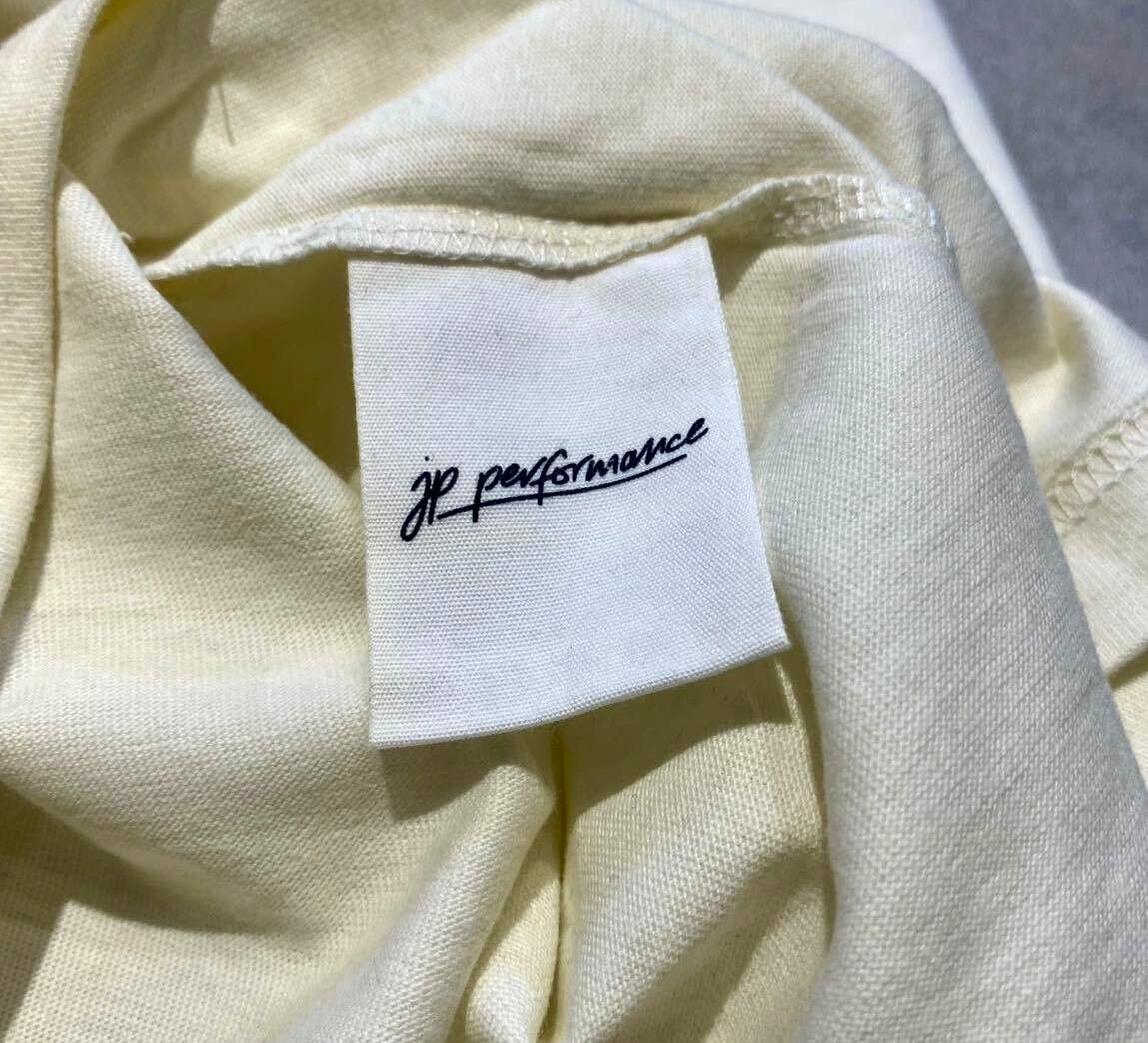 Vintage JP Performance This Little Bunny Runs Unisex Tee Size US S / EU 44-46 / 1 - 3 Thumbnail