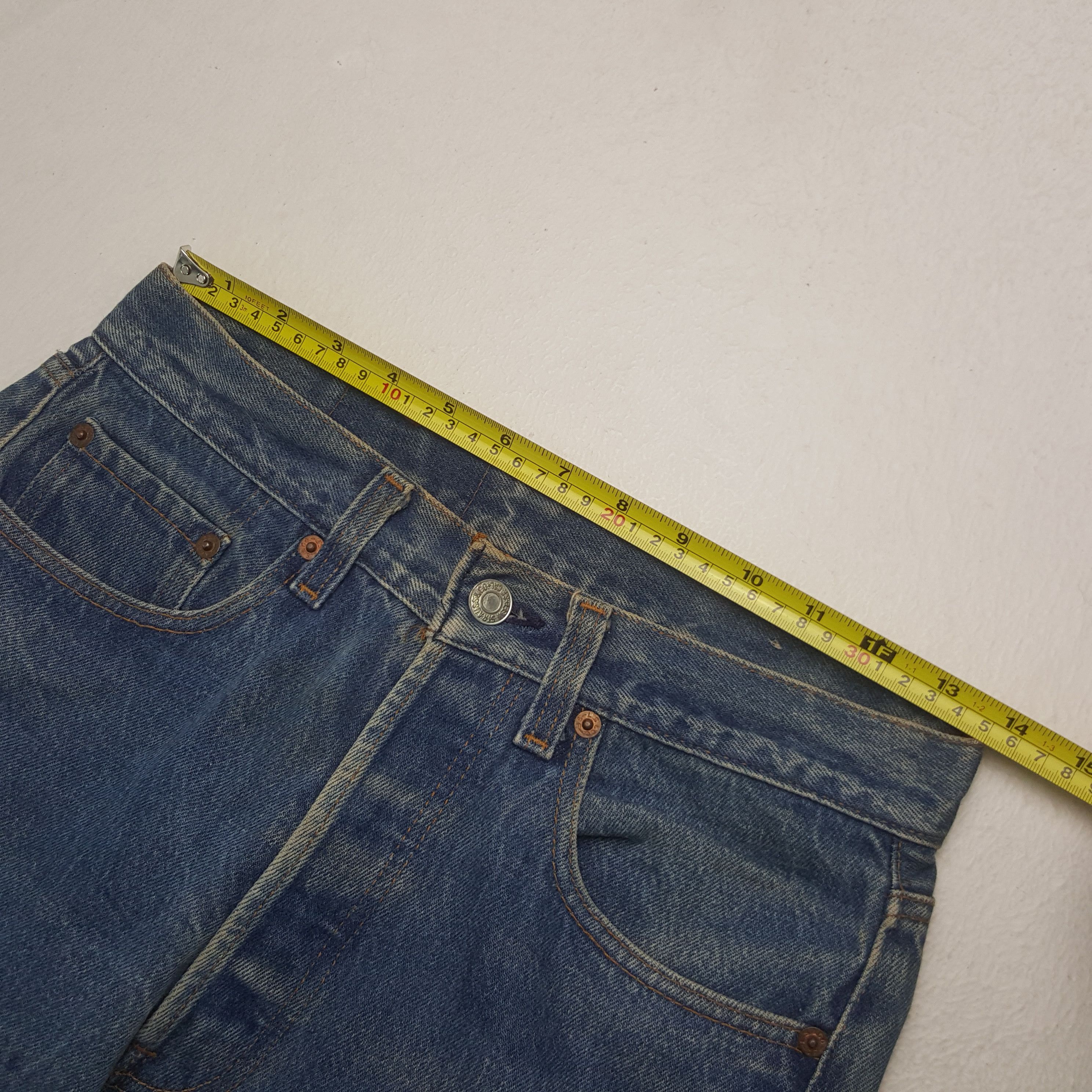 Levi's Vintage Levi's 501 Denim Jeans Size US 27 - 7 Thumbnail