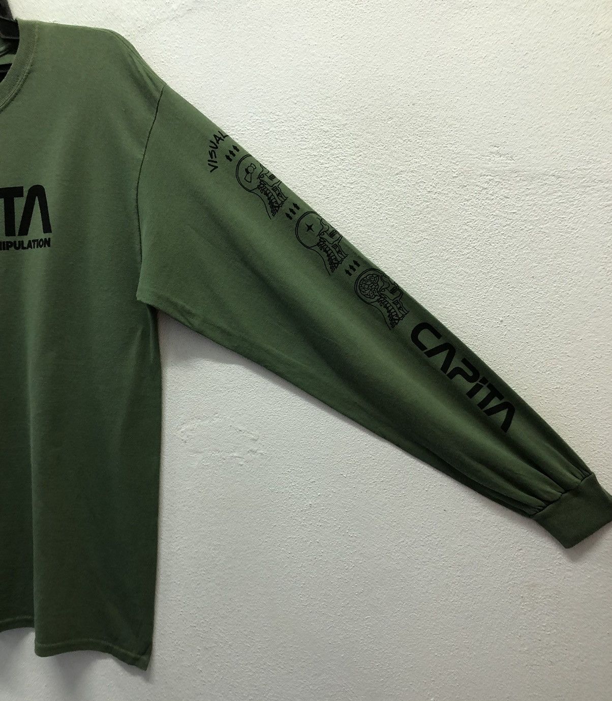 Vintage CAPITA Cosmic Vibration Manipulation Long sleeve Shirt Size US L / EU 52-54 / 3 - 6 Thumbnail