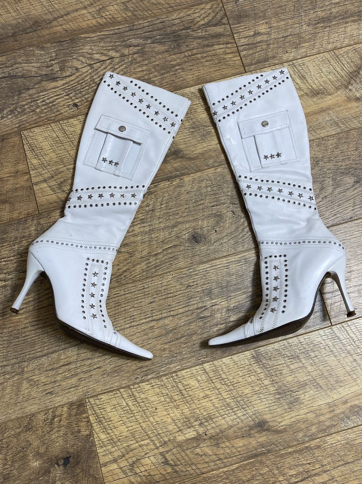Japanese Brand Rare Archive White Leather Star Studded Pocket Boots Y2K Size US 5 / IT 35 - 1 Thumbnail