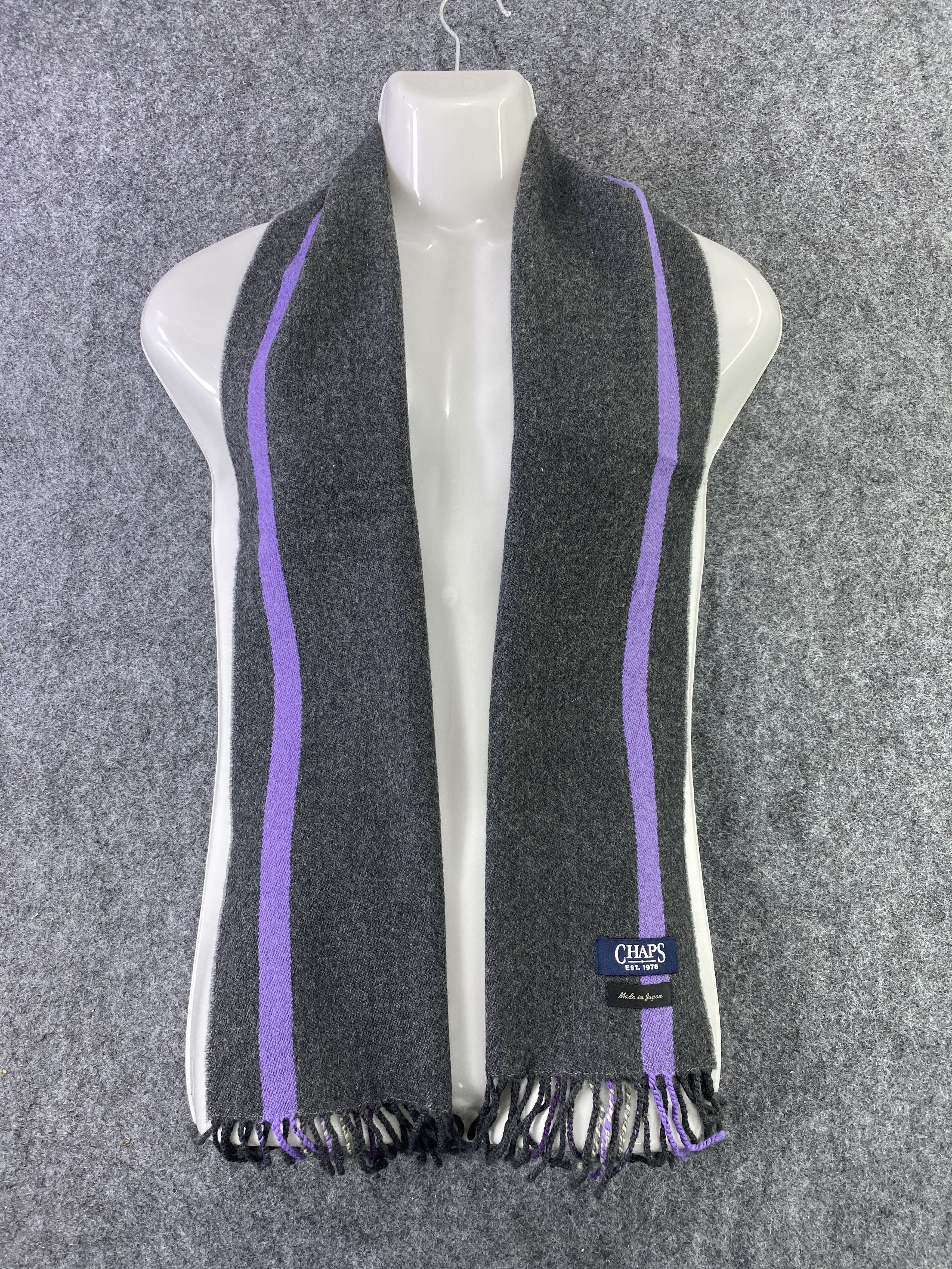 CHAPS Scarf / Muffler / Neckwear -T316