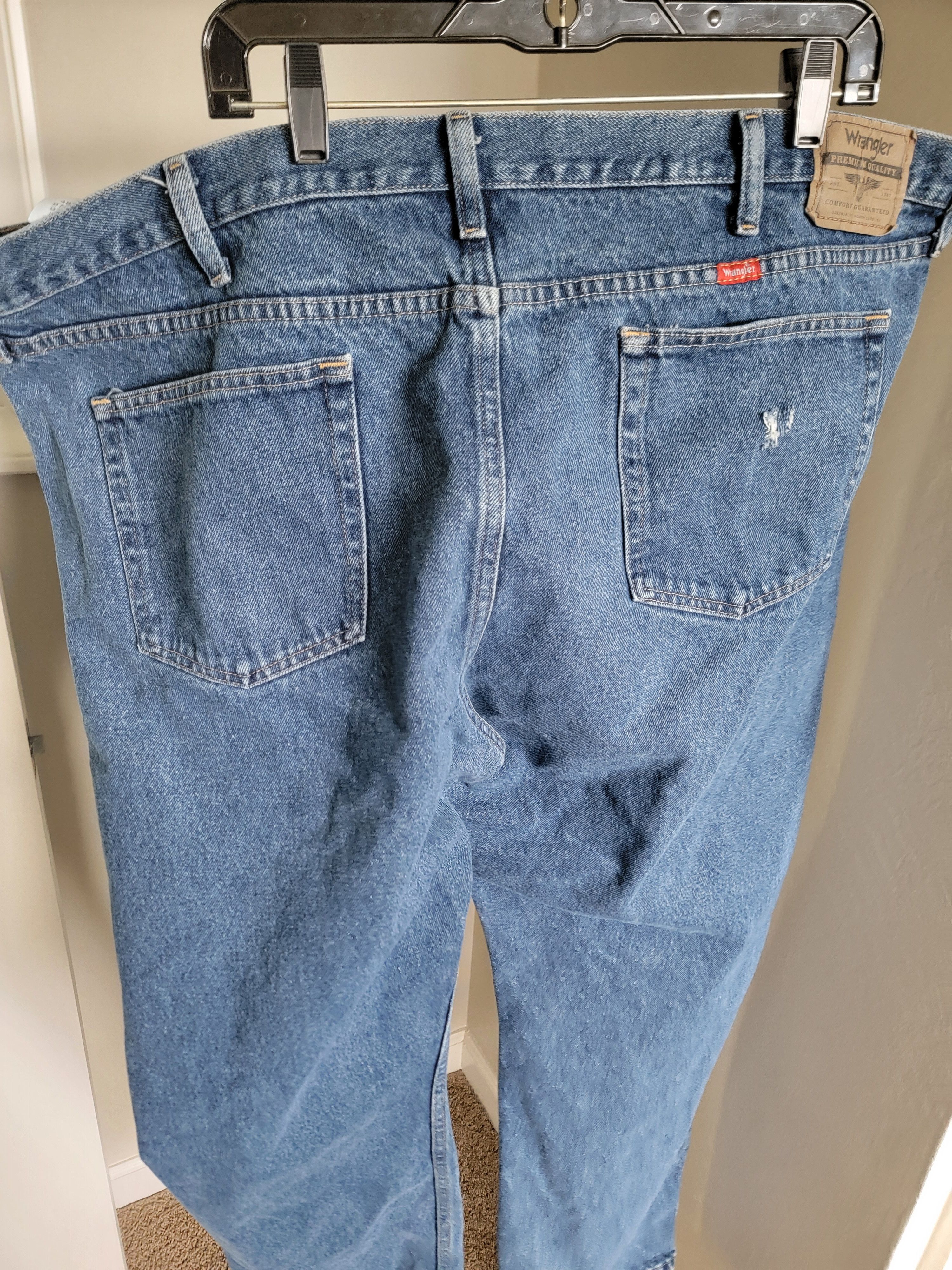 Other Wrangler Jeans Mens 48x32 Blue Denim Relaxed Straight Leg Size US 44 / EU 60 - 11 Thumbnail