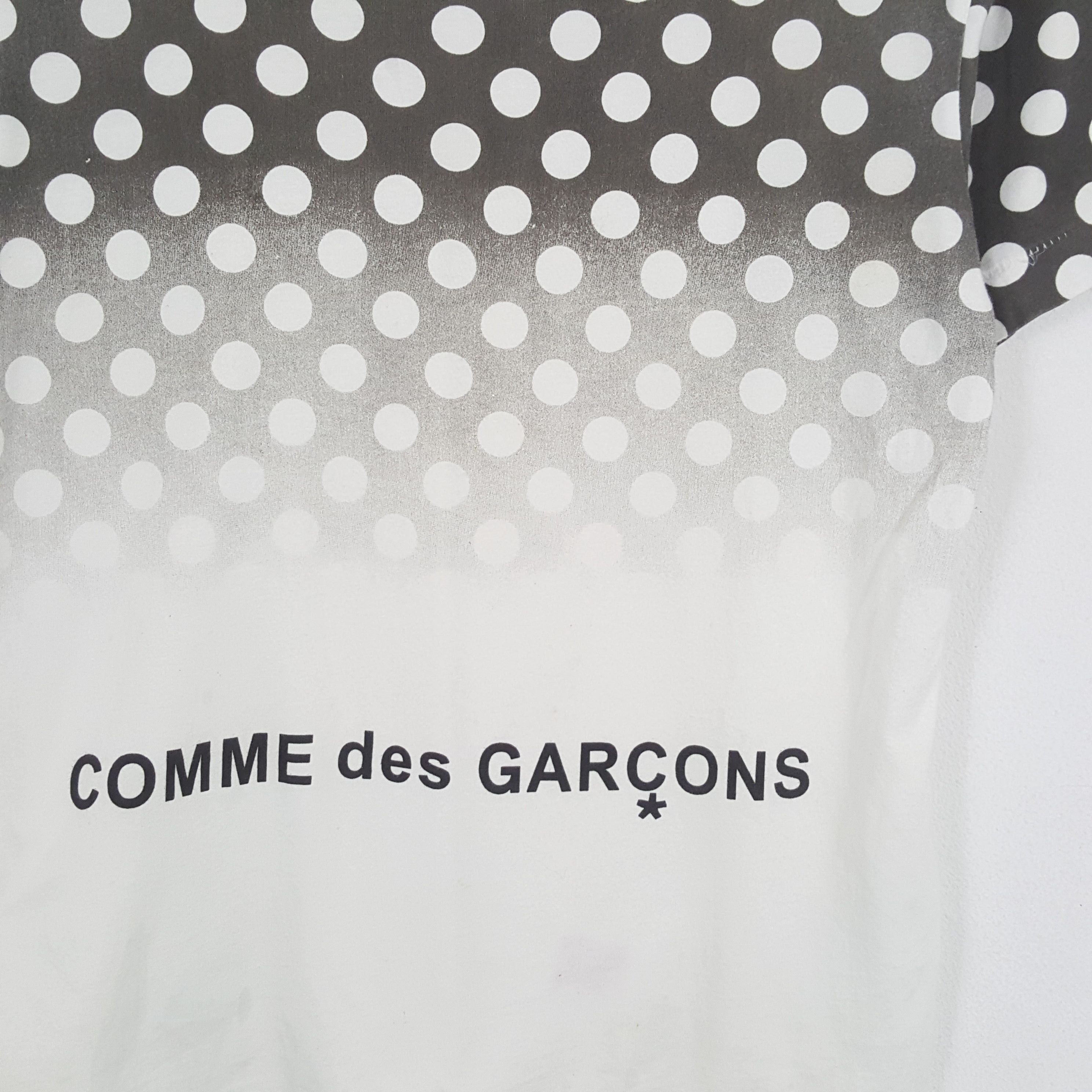 Comme des Garcons PLAY COMME DES GARCONS PLAY Japanese Brand Designer Tshirt Size US M / EU 48-50 / 2 - 2 Thumbnail