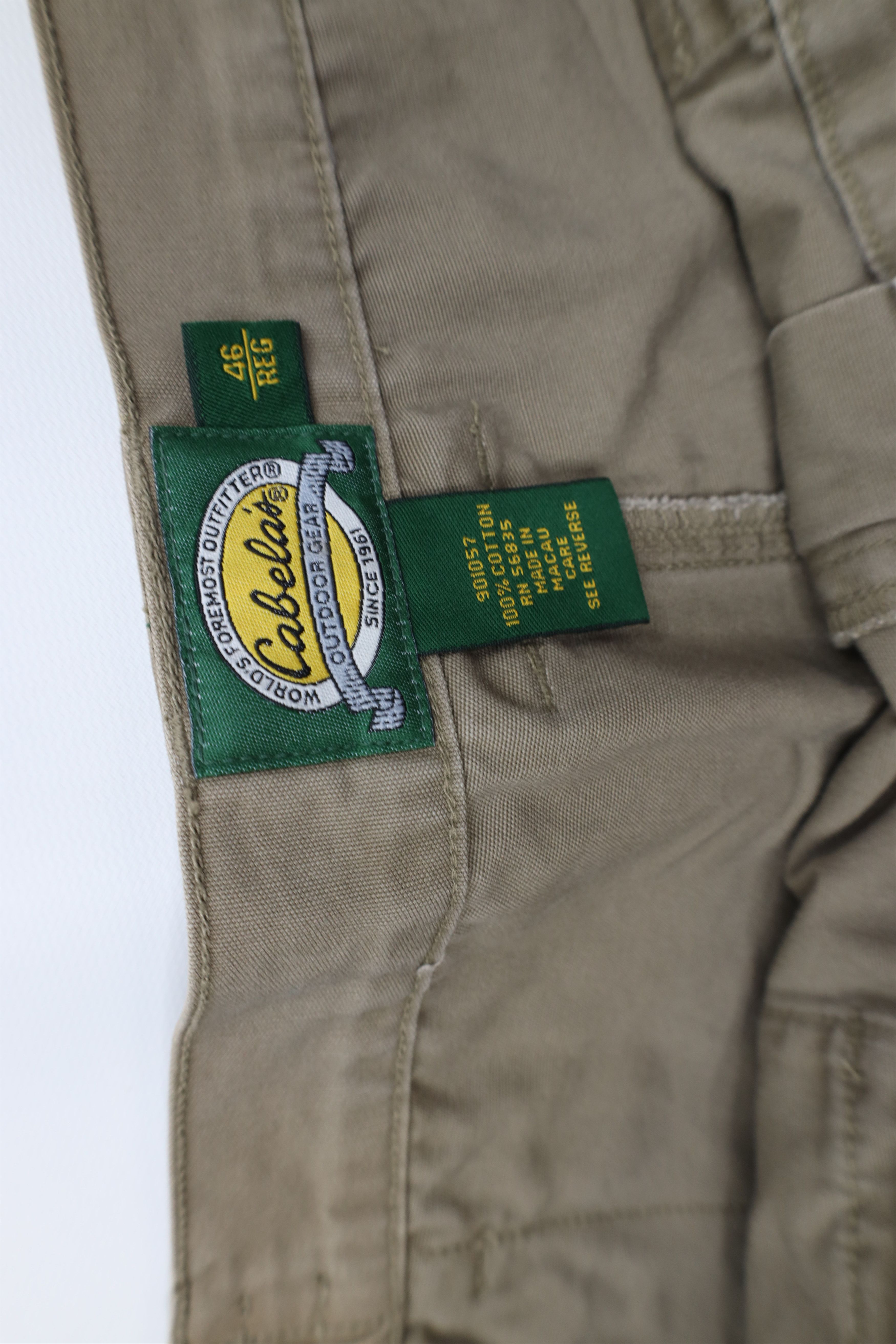 Cabelas Vintage Cabelas Knee Trekking Hiking Cargo Shorts Beige Size US 44 / EU 60 - 9 Thumbnail
