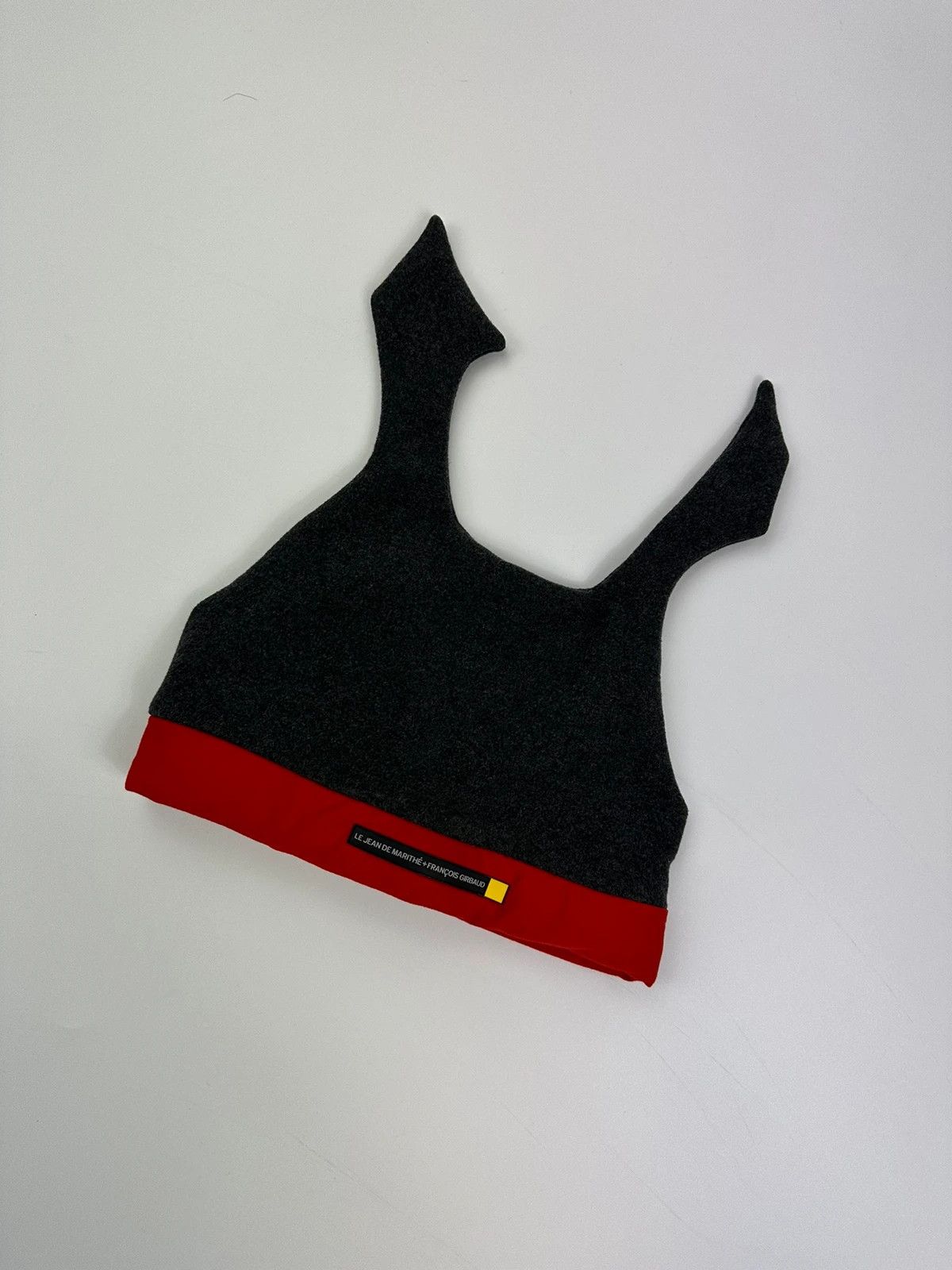 Marithe + Francois Girbaud Marithé + Francois Girbaud 90´s Devil Horns Beanie - O.S Size ONE SIZE - 6 Thumbnail