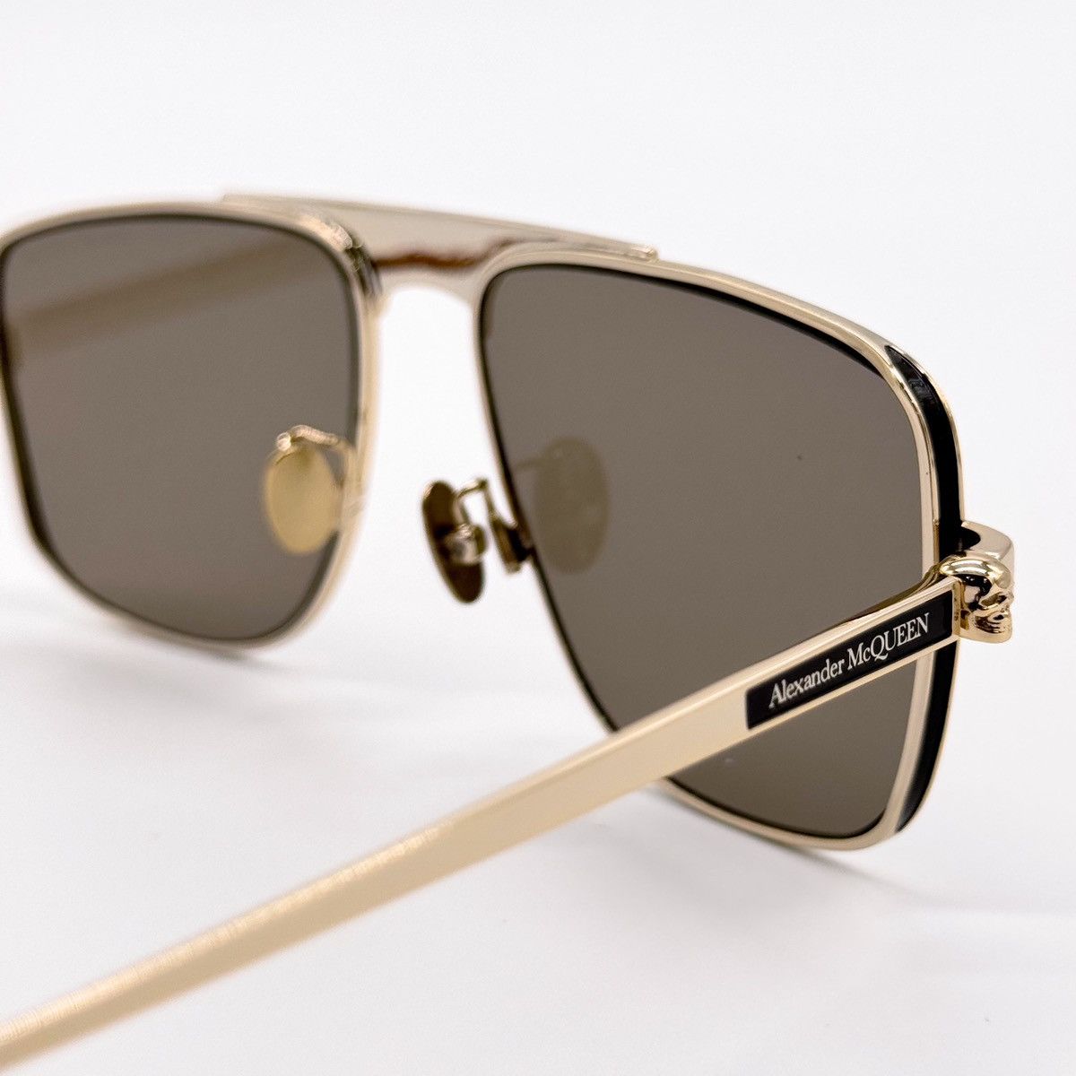 Alexander McQueen NEW AM0200S 002 ALEXANDER MCQUEEN SUNGLASSES AM0200S Size ONE SIZE - 8 Thumbnail