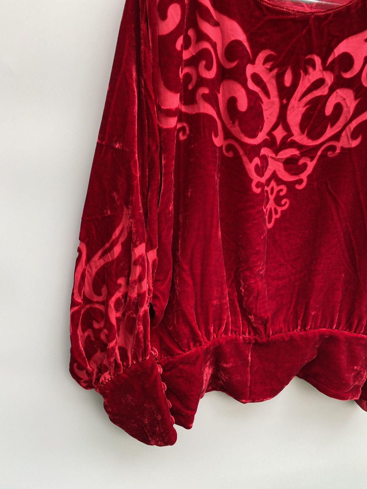Vivienne Tam 90s Vivienne Tam- Flames Batwing Velvet Blouse Size M / US 6-8 / IT 42-44 - 14 Thumbnail