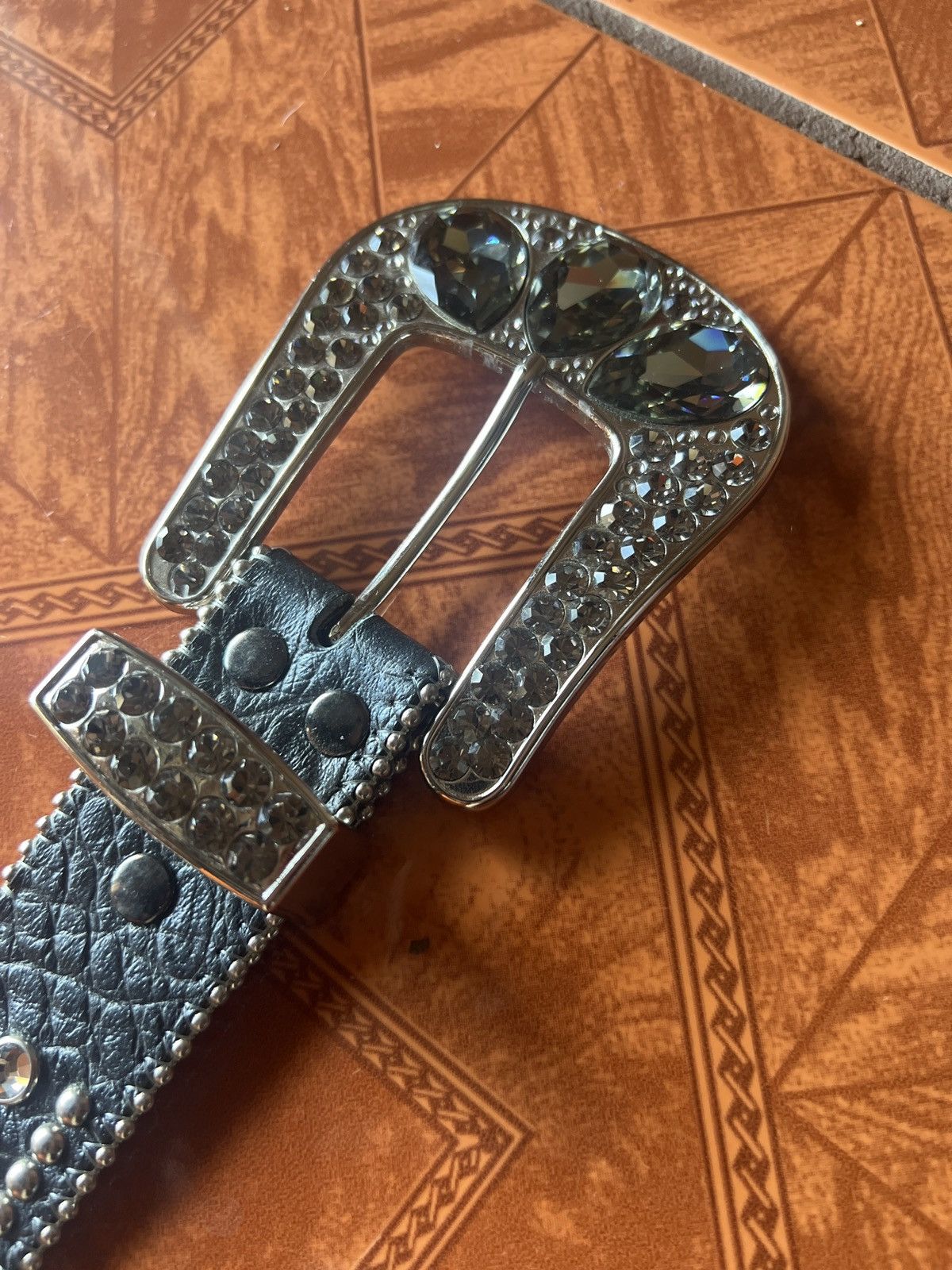 B.B. Simon b.b. Simon Silver Studded Leather Crystal Belt. Size 30 - 1 Thumbnail
