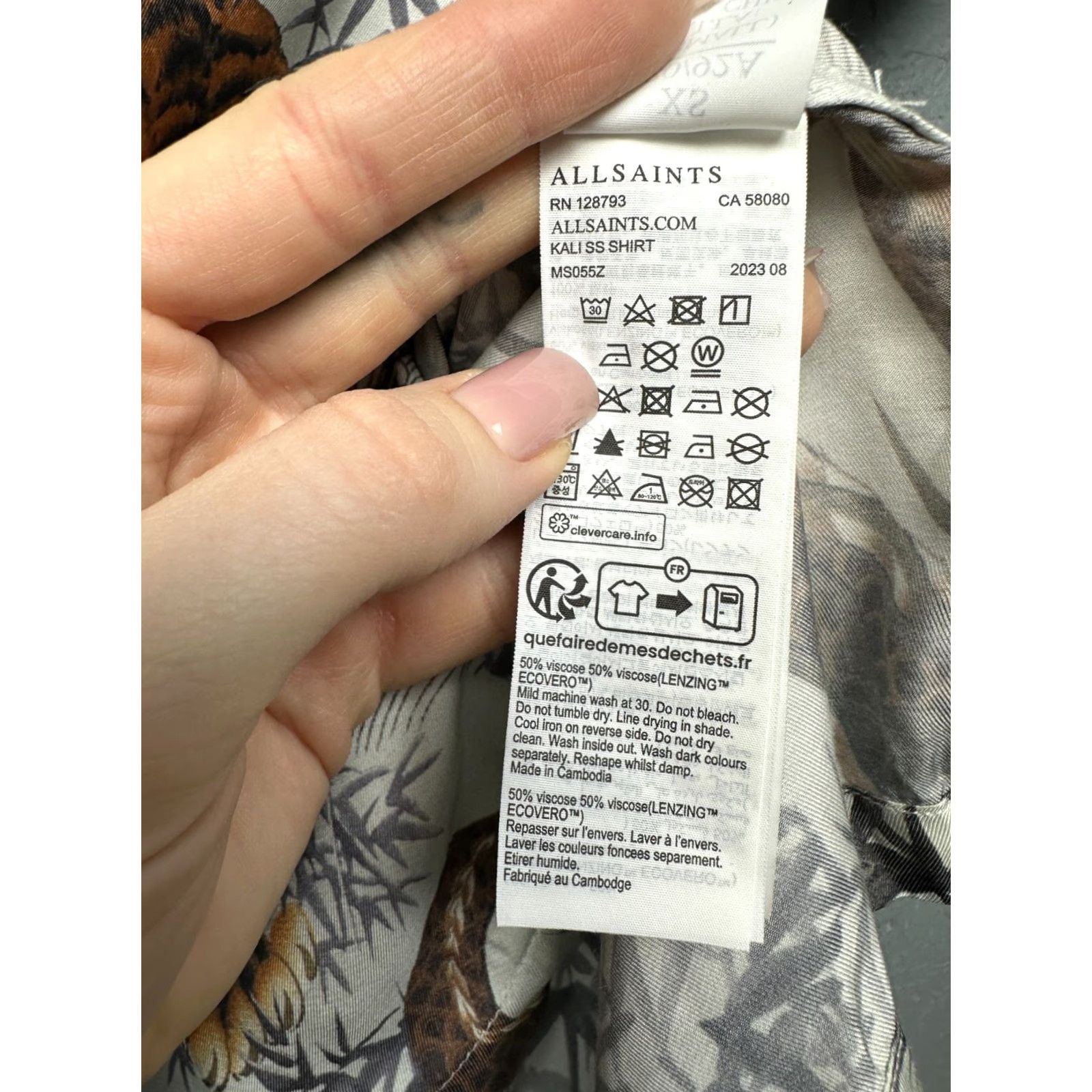 Allsaints Allsaints Kali Hawaiian Shirt Dragon Tiger XS Men Button-Up Short Sleeve Collared Multicolor Pattern Hawaiian 90s Theme Mens Size US XS / EU 42 / 0 - 5 Thumbnail