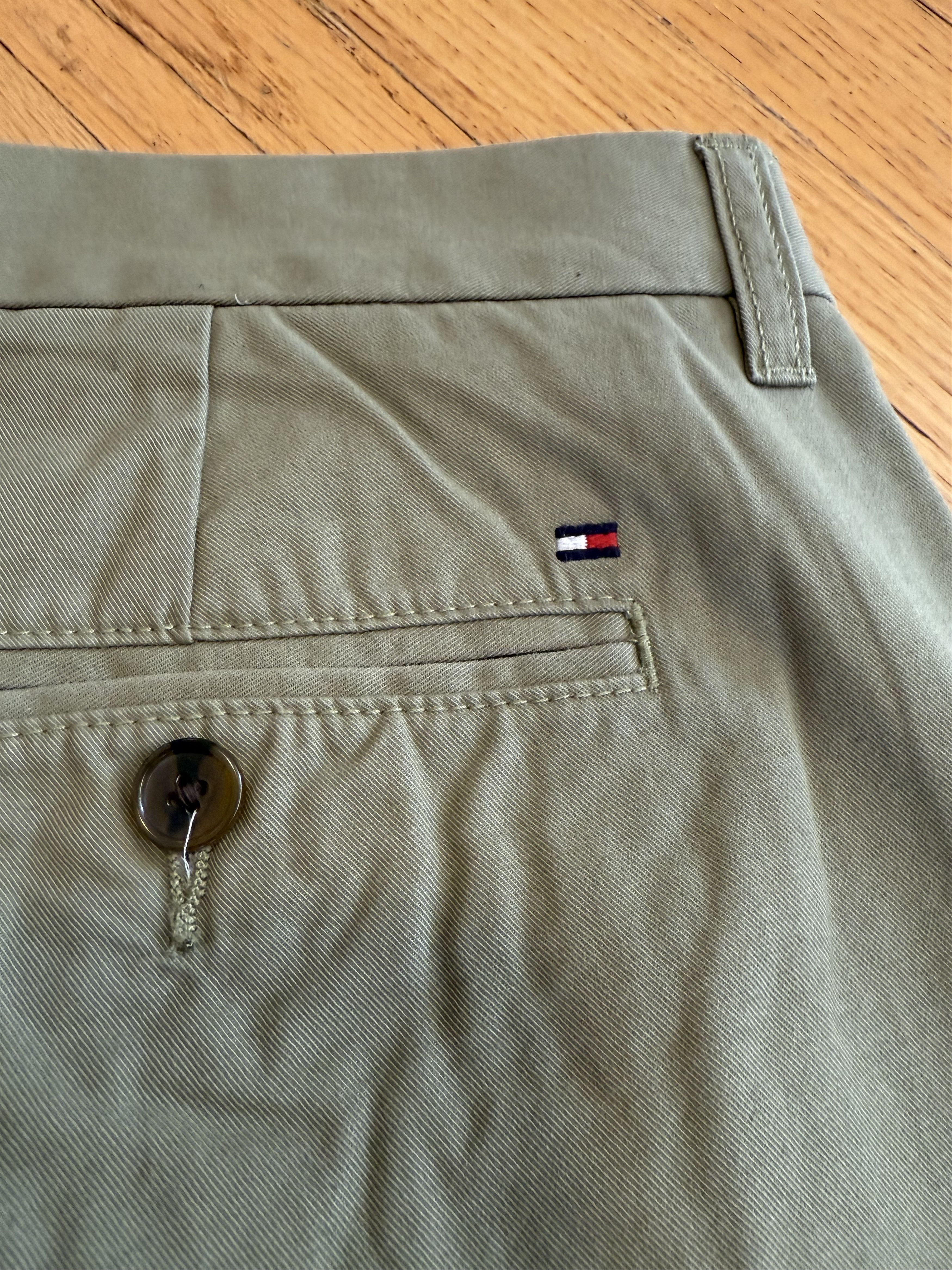 Tommy Hilfiger Tommy Hilfiger - Logo Chino Pants - Green Size US 32 / EU 48 - 2 Thumbnail
