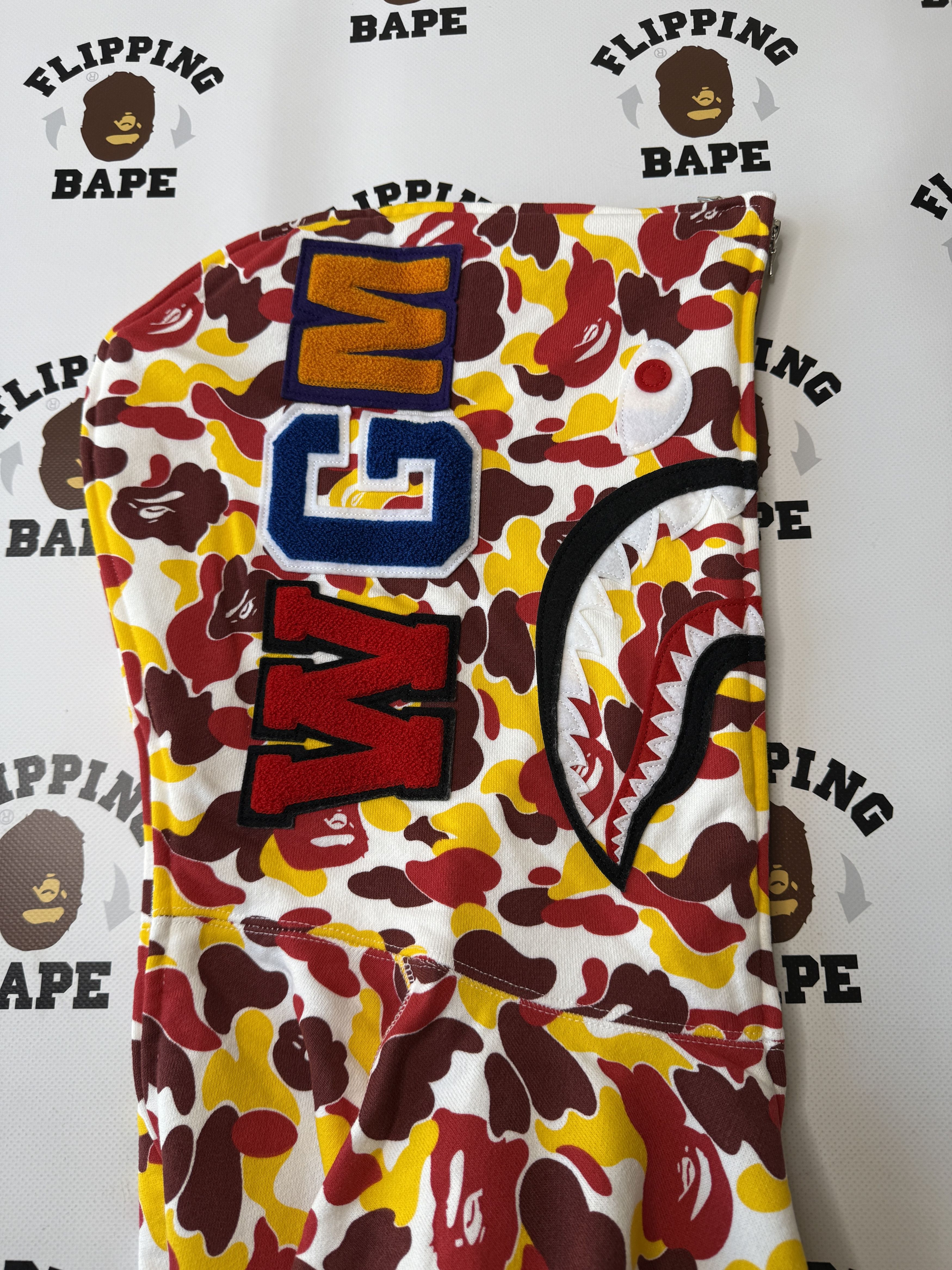 Bape BAPE BEIJING SEPARATE SHARK FULL ZIP HOODIE Size US S / EU 44-46 / 1 - 5 Thumbnail