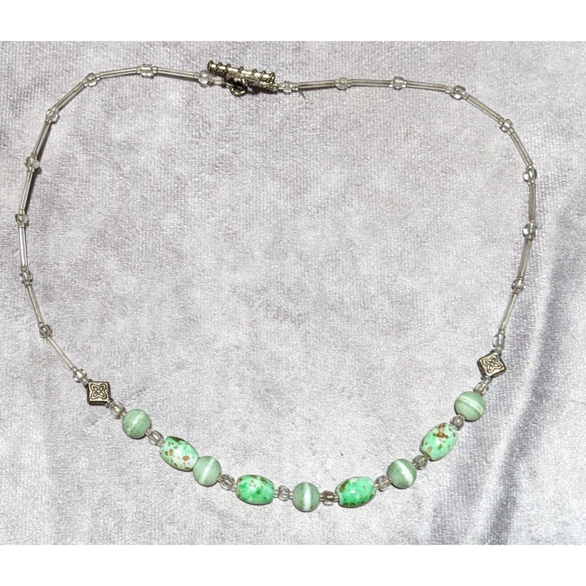 Other Handmade Green And Clear Glass Beaded Necklace Size ONE SIZE - 8 Thumbnail