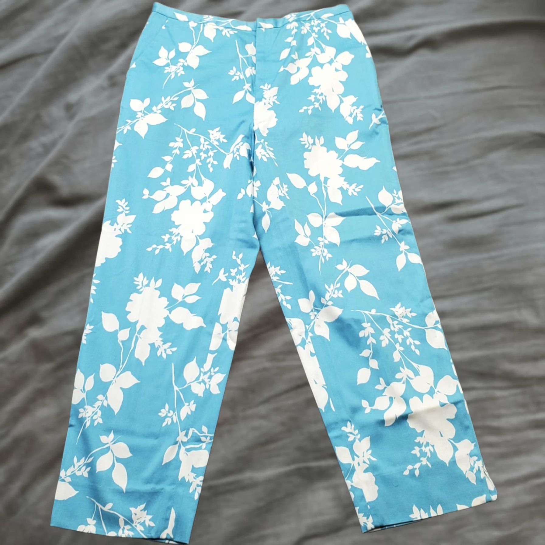 Vintage Kate Hill Pants Womens Size 8P 8 Petite Multi Floral Stretch Flat Front Straight Leg Size 30" / US 8 / IT 44 - 1 Thumbnail