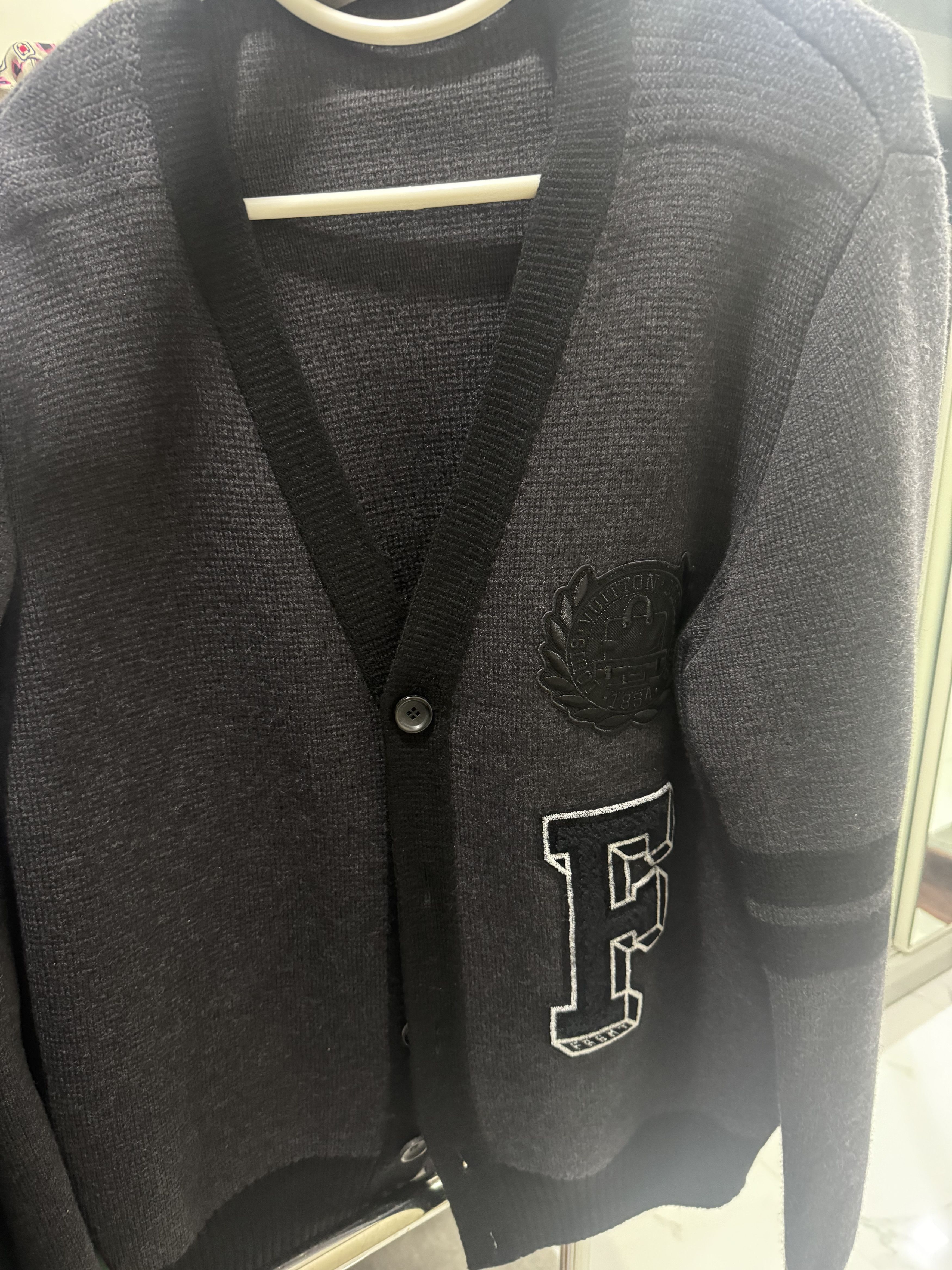Louis Vuitton Louis Vuitton x Fragment cardigan Size US M / EU 48-50 / 2 - 1 Thumbnail