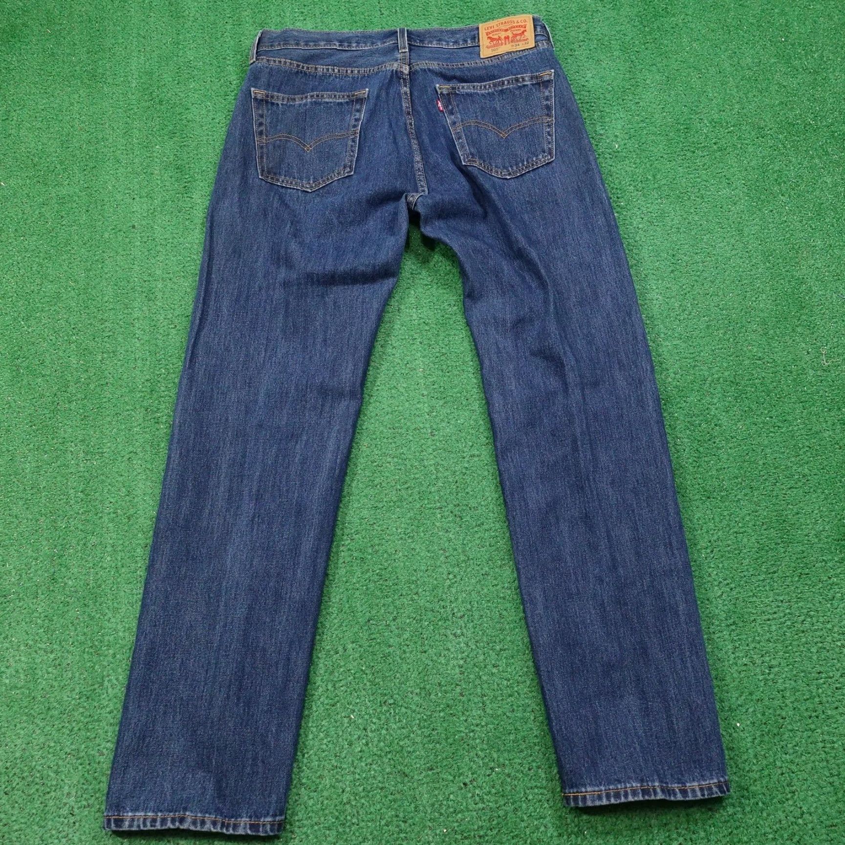 Levi's VINTAGE Levi's 505 Jeans Men 34x32 Denim Straight Leg Zip Fly Regular Fit Blue 90s Mens Size US 34 / EU 50 - 5 Thumbnail