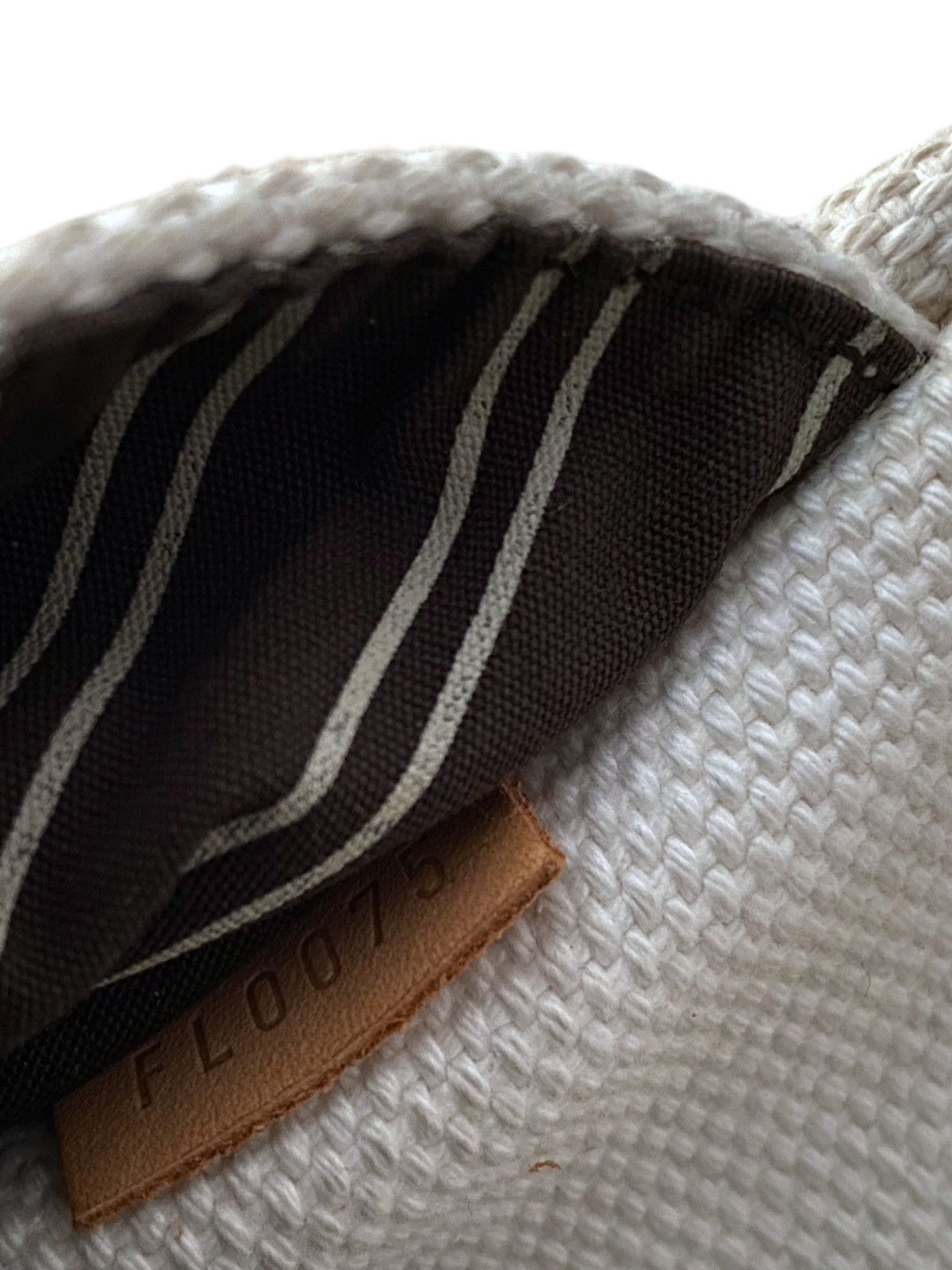Louis Vuitton Louis Vuitton Bag Size ONE SIZE - 6 Thumbnail