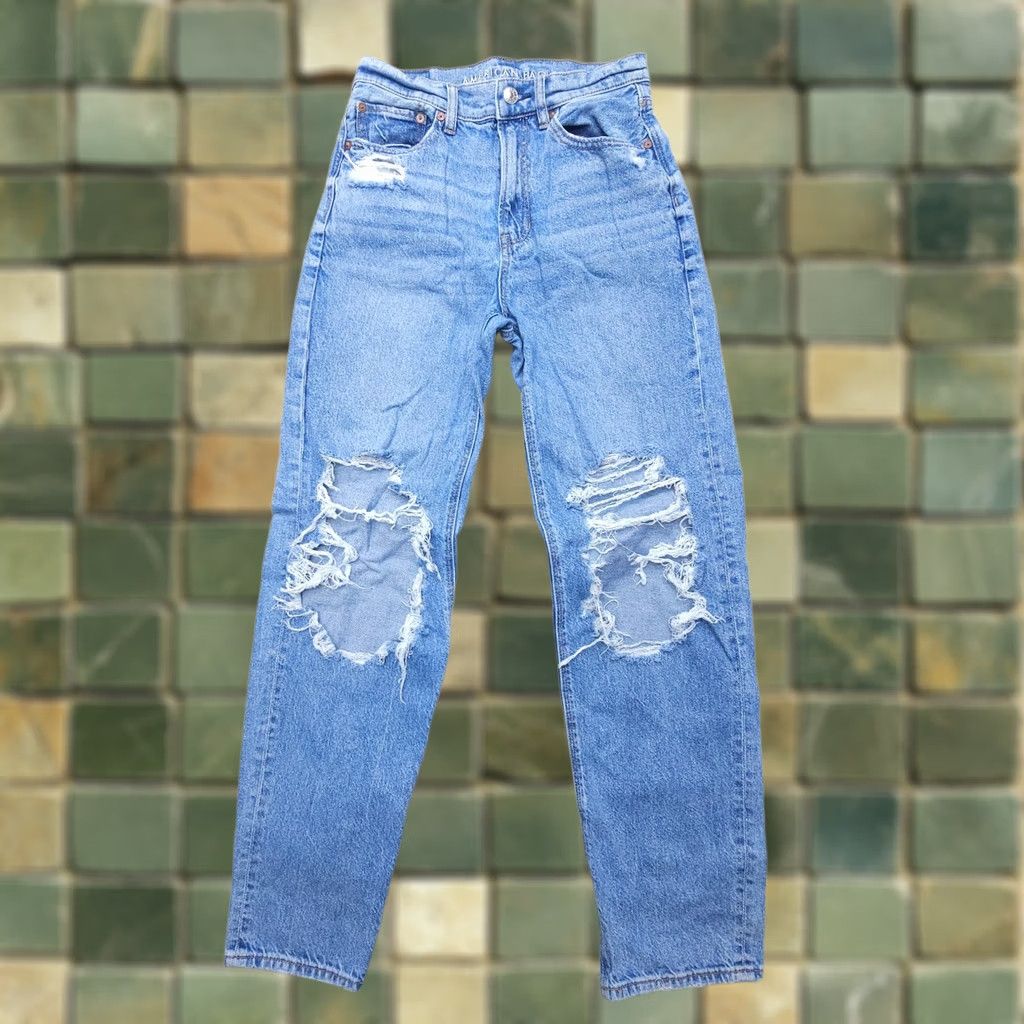 American Eagle Outfitters American Eagle Outfitters Jeans Straight 2 Distressed Denim Rise High Boyfriend Relaxed 27 In 31 In Blue Womens Size 26" / US 2 / IT 38 - 1 Thumbnail