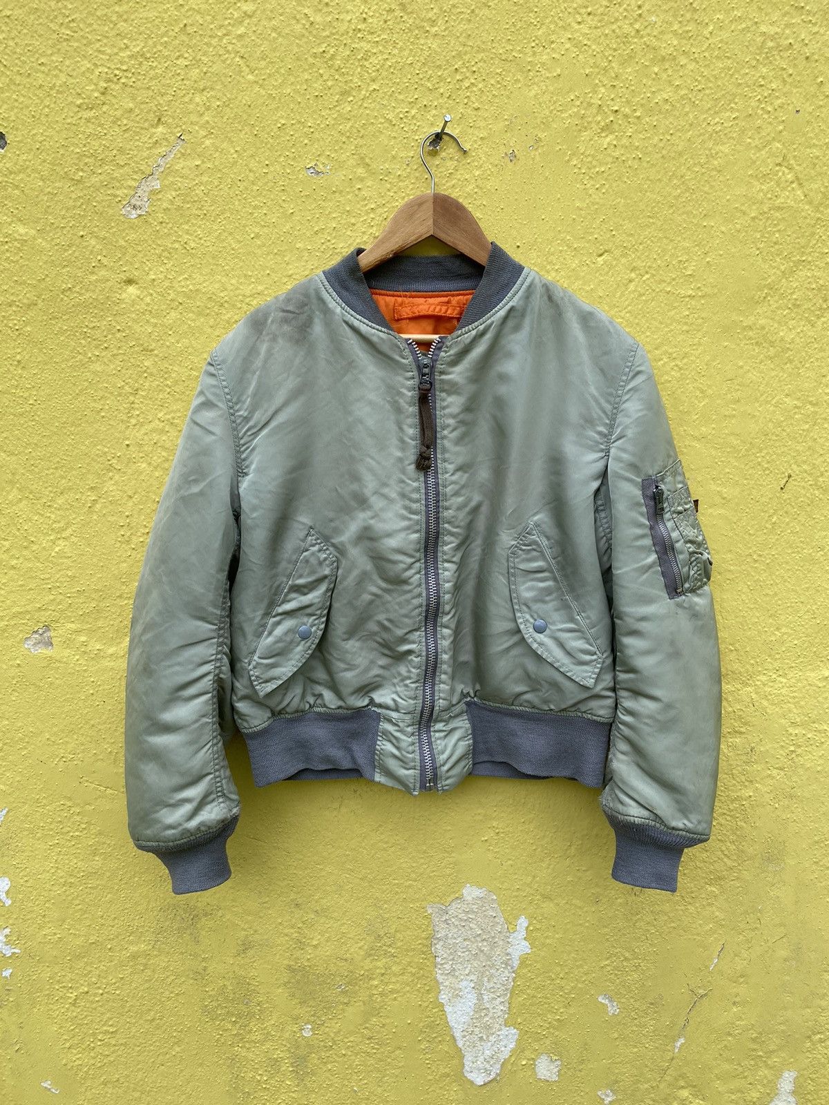 Alpha Industries Vintage ma-1 Alpha industries bomber jacket Size US M / EU 48-50 / 2 - 6 Thumbnail