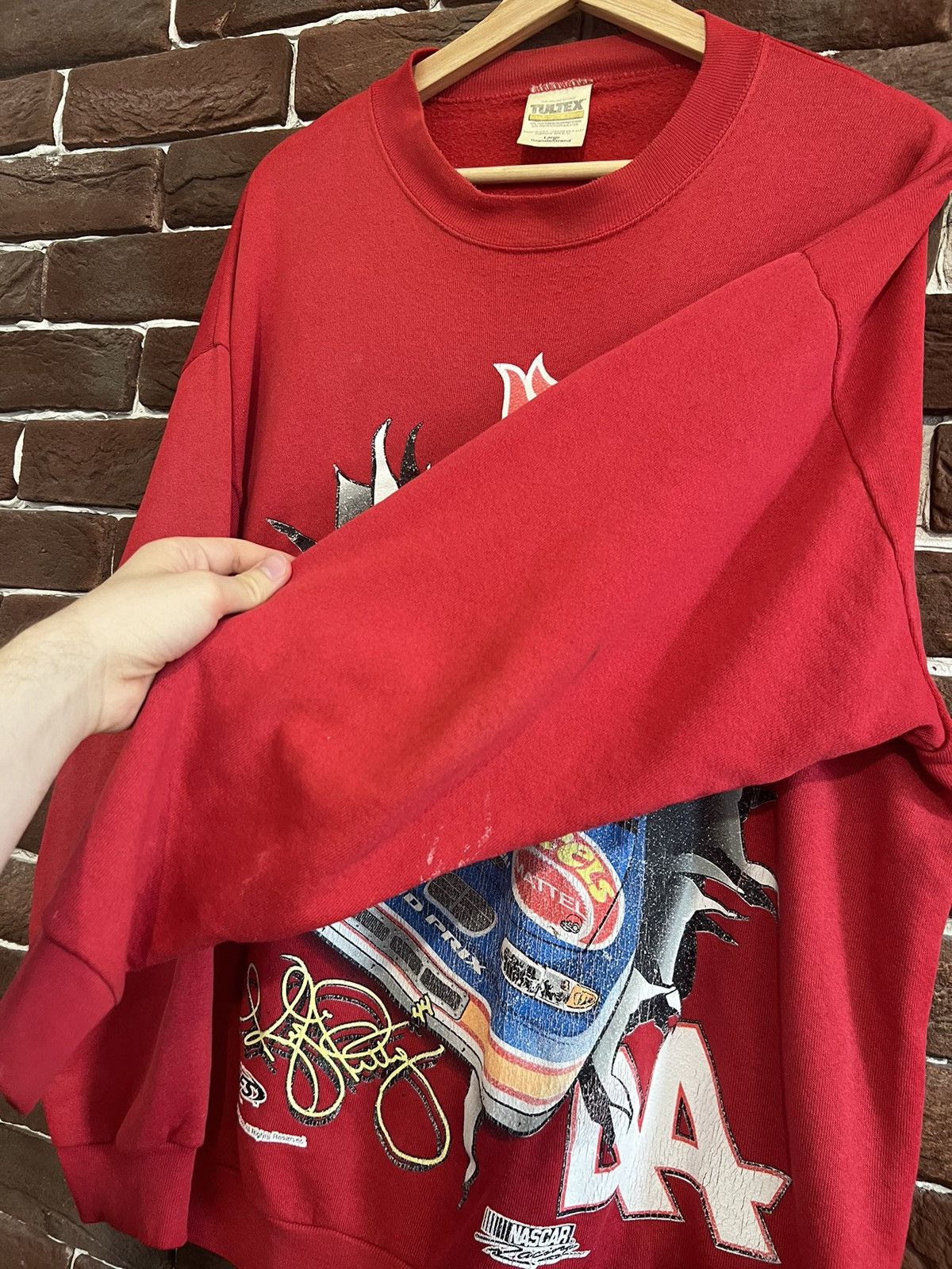 NASCAR 90s Vintage Hot Wheels Racing Nascar Sweatshirt Flame Red L Size US L / EU 52-54 / 3 - 6 Thumbnail